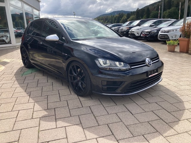 VW Golf 2.0 TSI R 4Motion-image-2