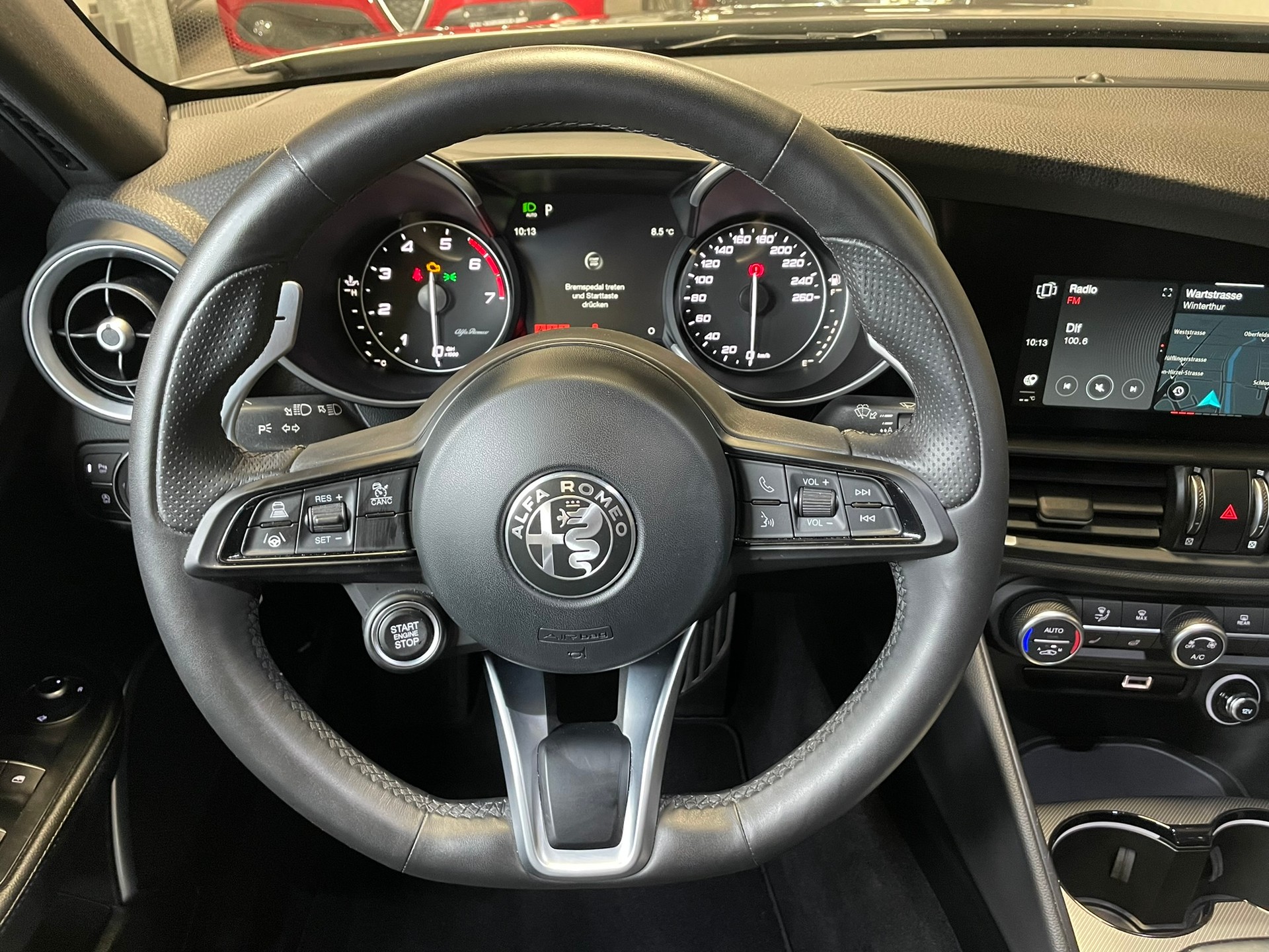 ALFA ROMEO Giulia 2.0 MA 280 AT Q4 Ve-image-13