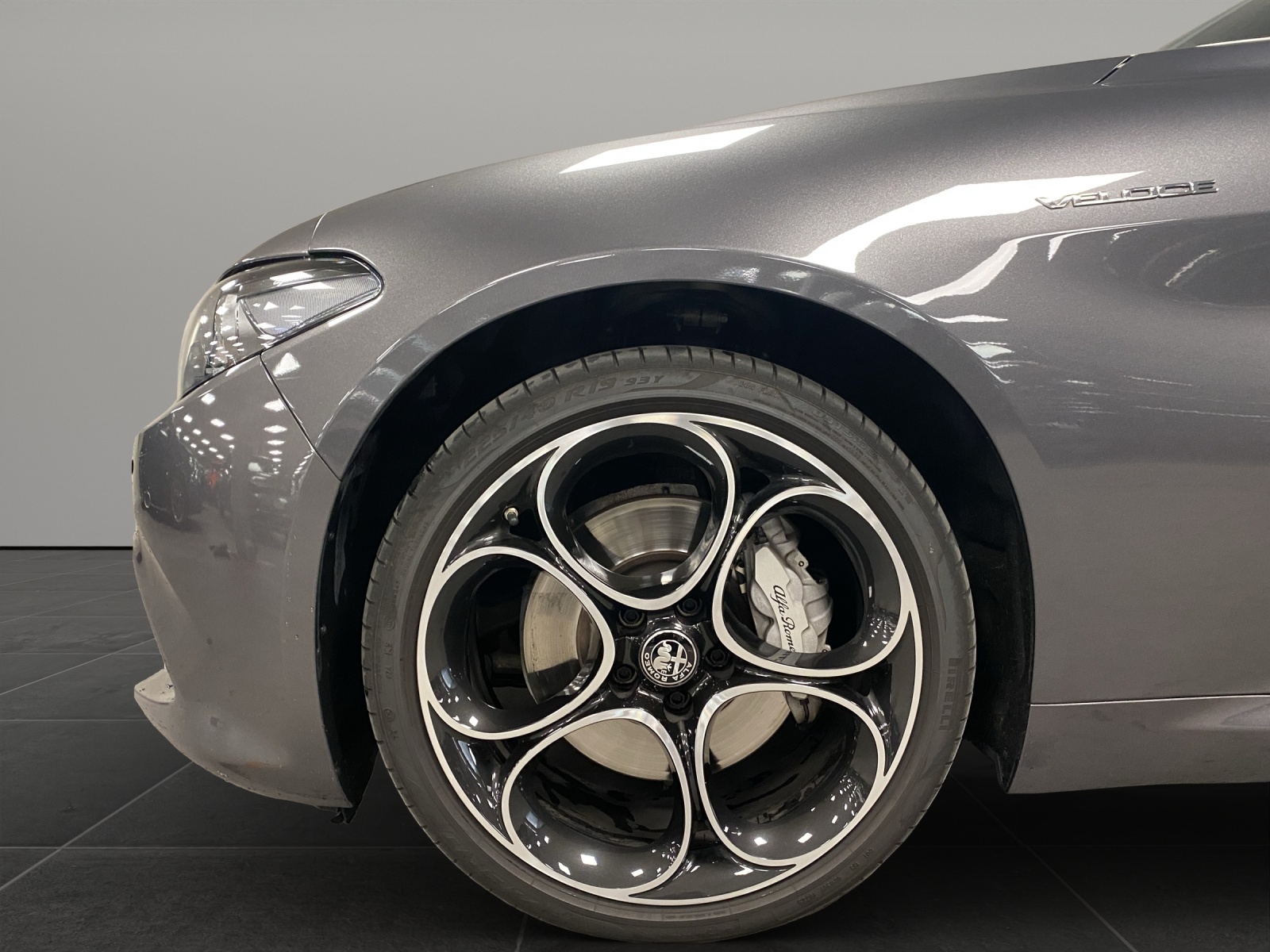 ALFA ROMEO Giulia 2.0 Q4 Veloce-image-9