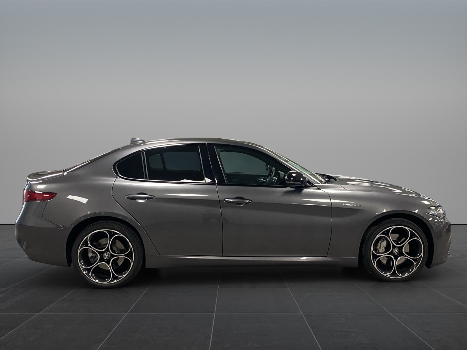ALFA ROMEO Giulia 2.0 Q4 Veloce-image-7