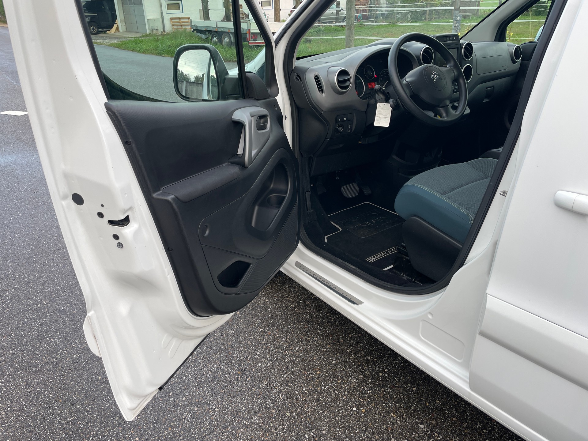 CITROEN Citroën E-Berlingo Multispace-image-9