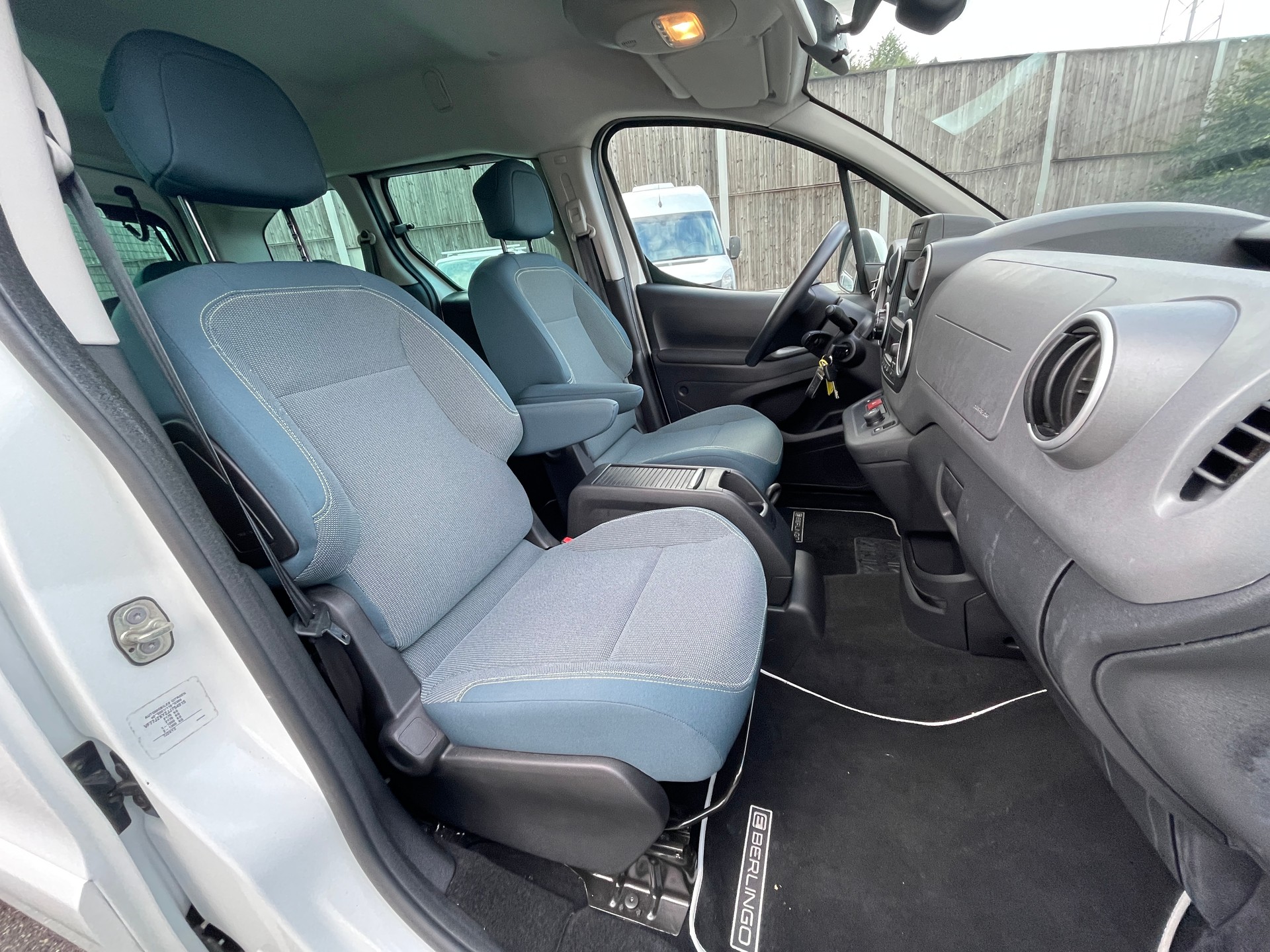 CITROEN Citroën E-Berlingo Multispace-image-16
