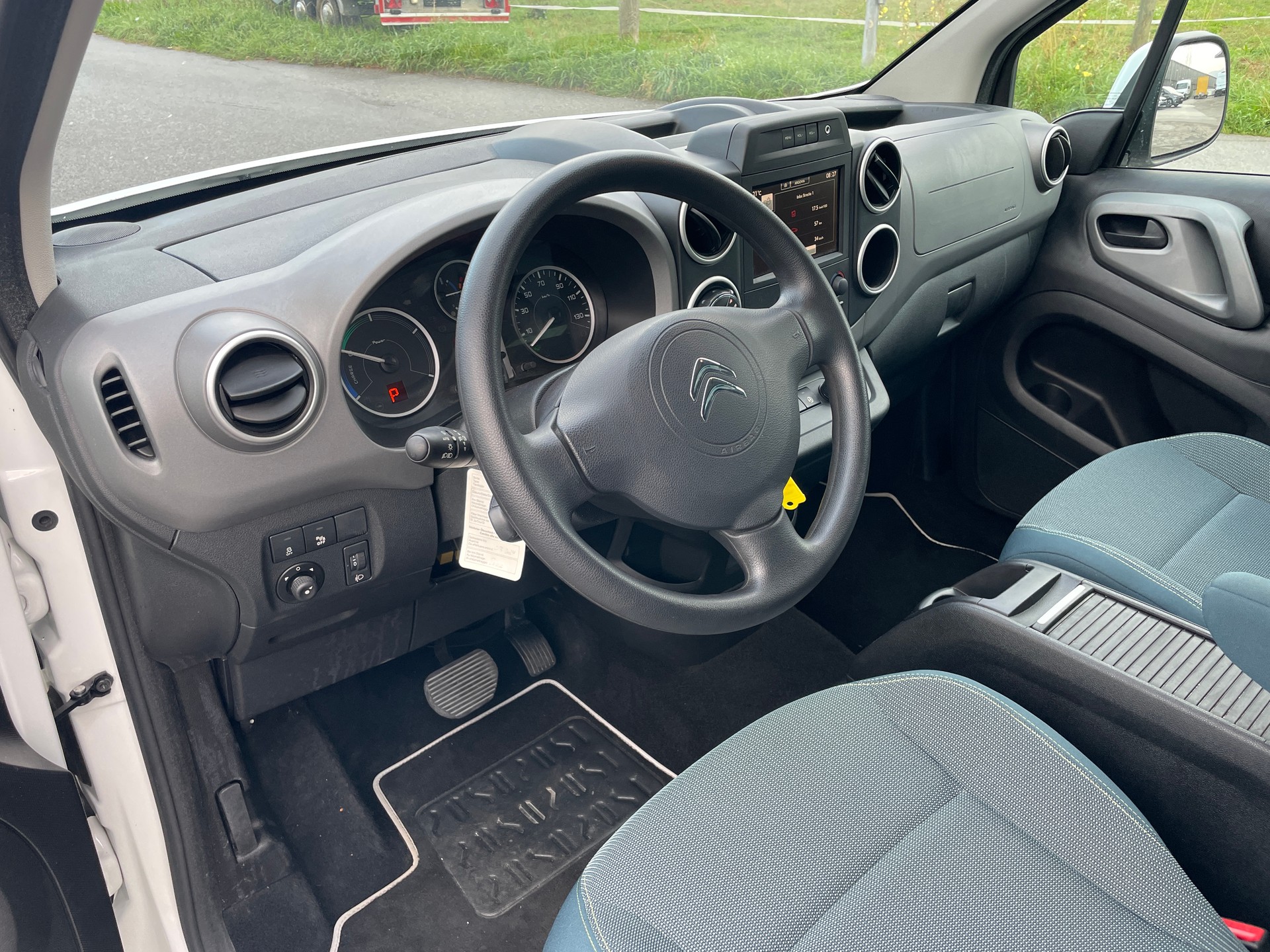 CITROEN Citroën E-Berlingo Multispace-image-11