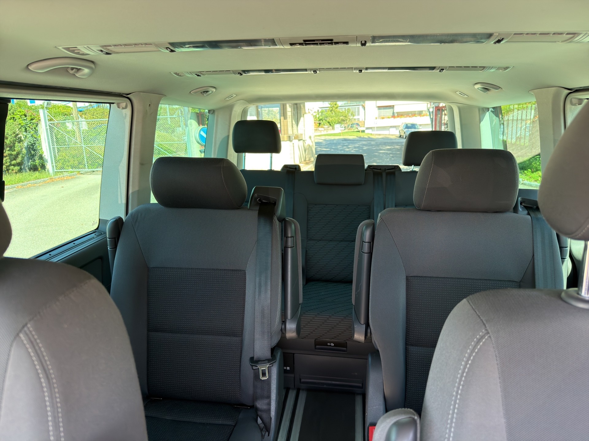 VW T5 Multivan 2.0 Bi-TDI CR Comfortline Team DSG-image-14