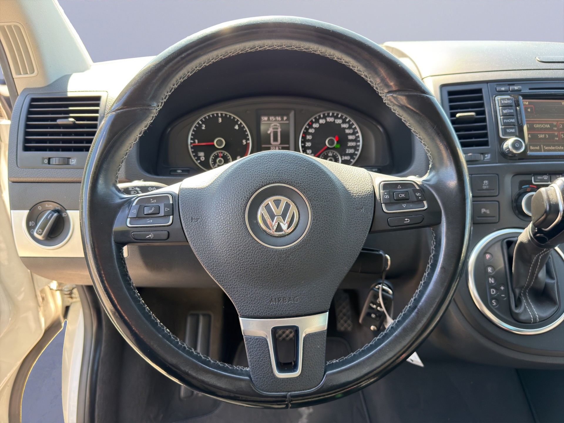 VW T5 Multivan 2.0 Bi-TDI CR Comfortline Team DSG-image-16