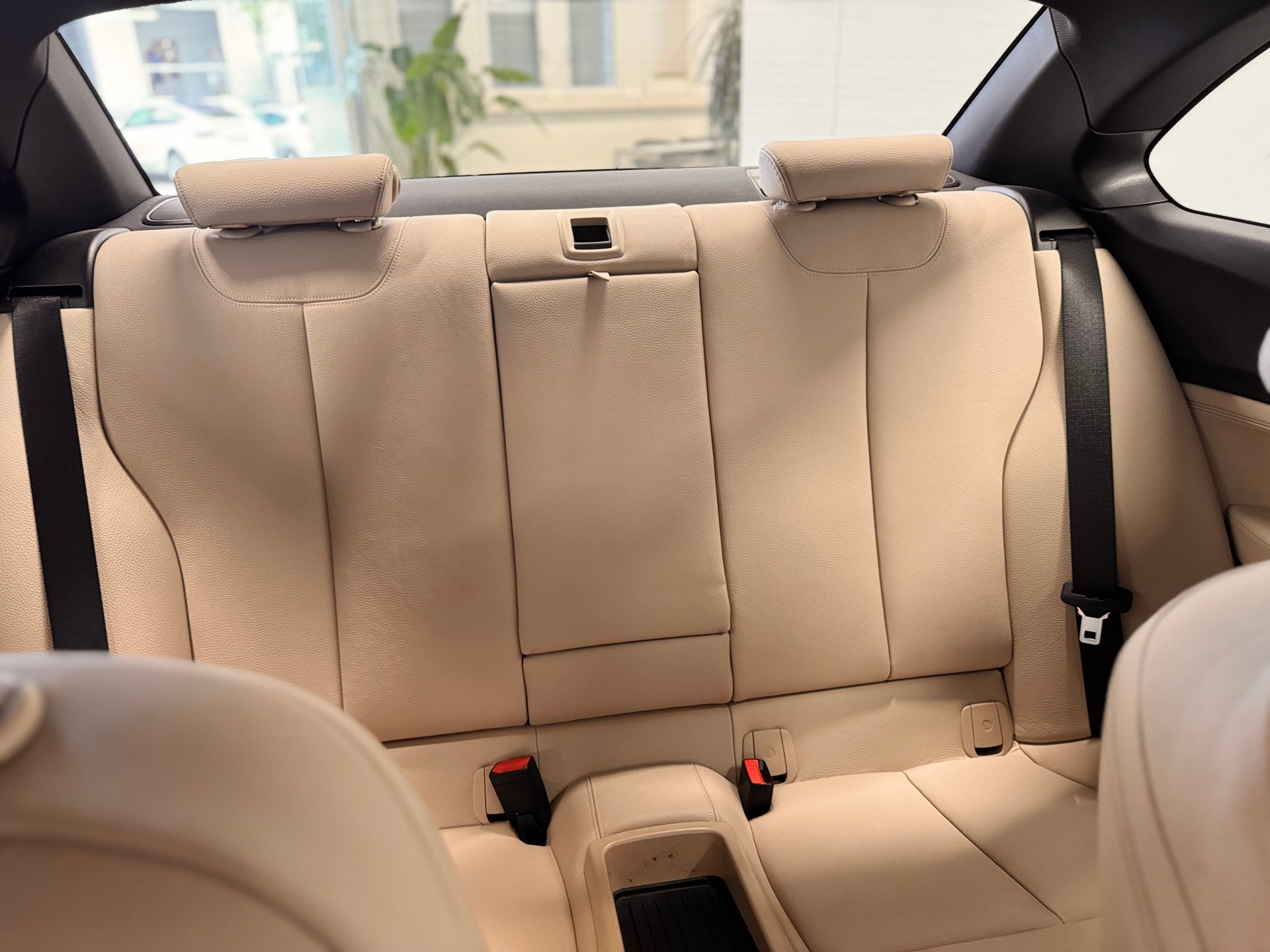 BMW M235i xDrive Steptronic-image-7