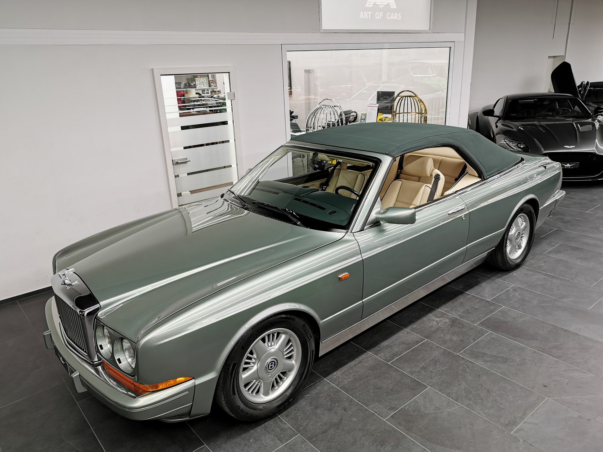 BENTLEY AZURE 1. SERIE OHNE ELEKTRONIK VOLL PERFEKT AB VETERANENPRÜFUNG OLDTIMER AURORA GRÜN AB SERVICE NÄCHSTE MFK IN 7 JAHREN!-image-0