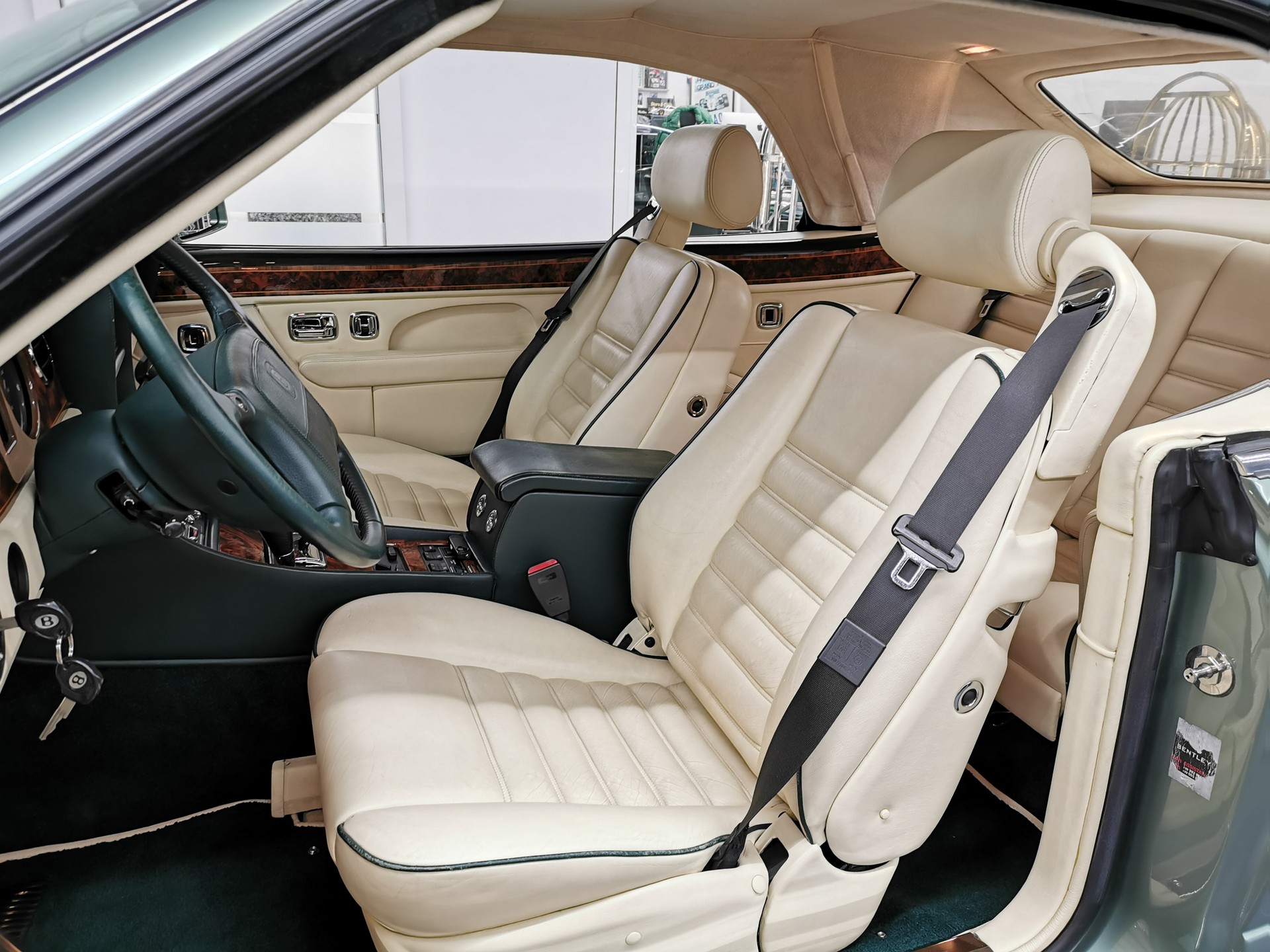 BENTLEY AZURE 1. SERIE OHNE ELEKTRONIK VOLL PERFEKT AB VETERANENPRÜFUNG OLDTIMER AURORA GRÜN AB SERVICE NÄCHSTE MFK IN 7 JAHREN!-image-7