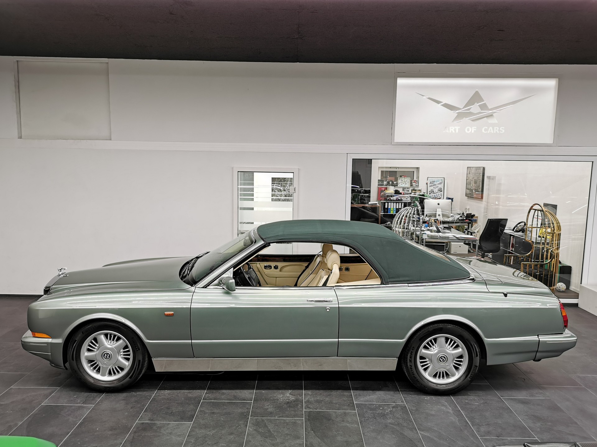 BENTLEY AZURE 1. SERIE OHNE ELEKTRONIK VOLL PERFEKT AB VETERANENPRÜFUNG OLDTIMER AURORA GRÜN AB SERVICE NÄCHSTE MFK IN 7 JAHREN!-image-9