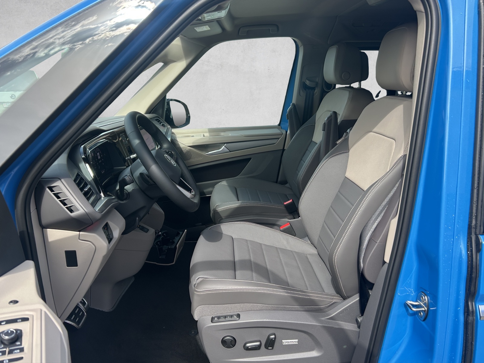 VW Multivan 1.5 eHybrid Style 4Motion DSG-image-12