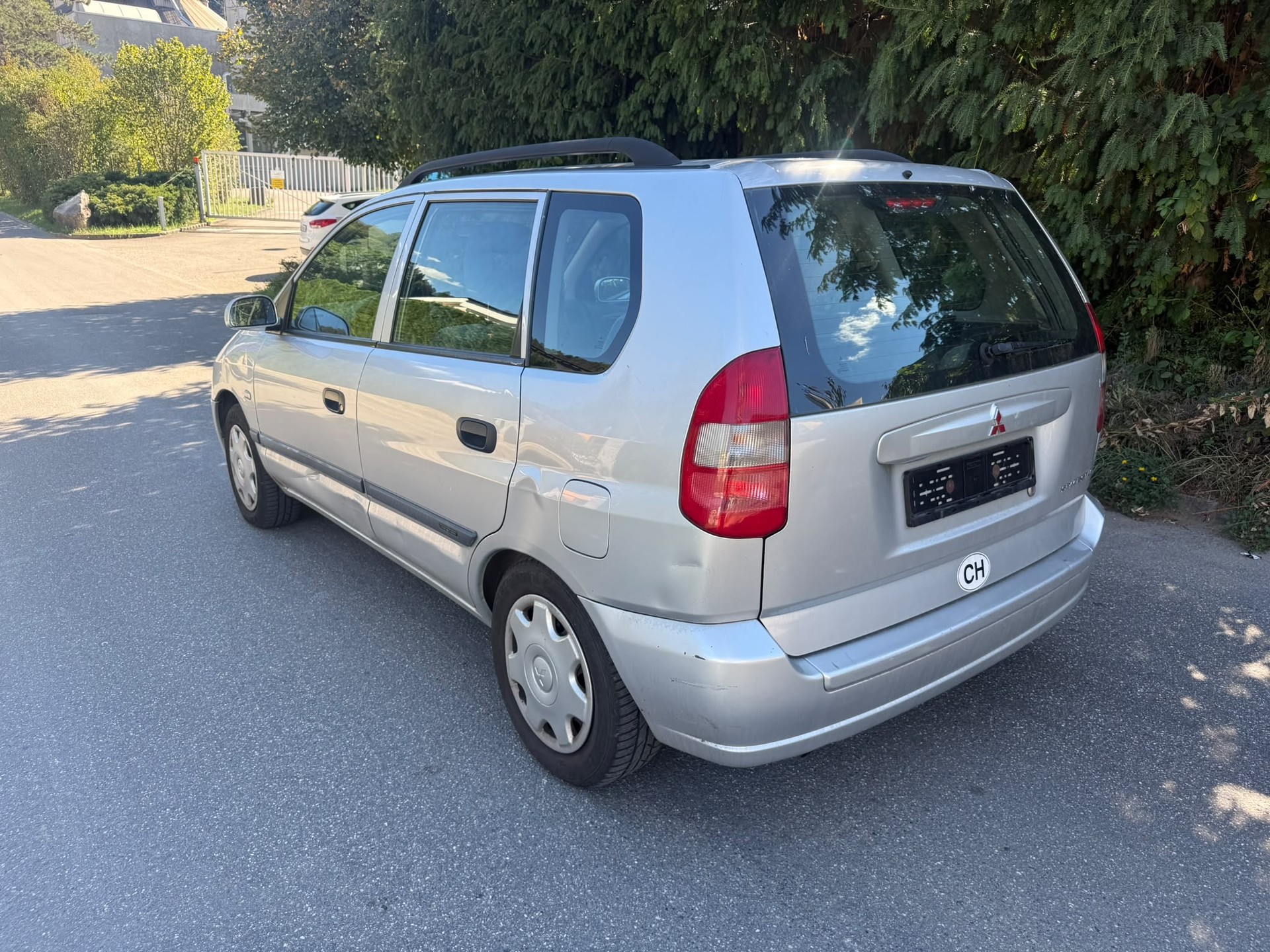 MITSUBISHI Space Star 1.3 16V Elegance-image-2
