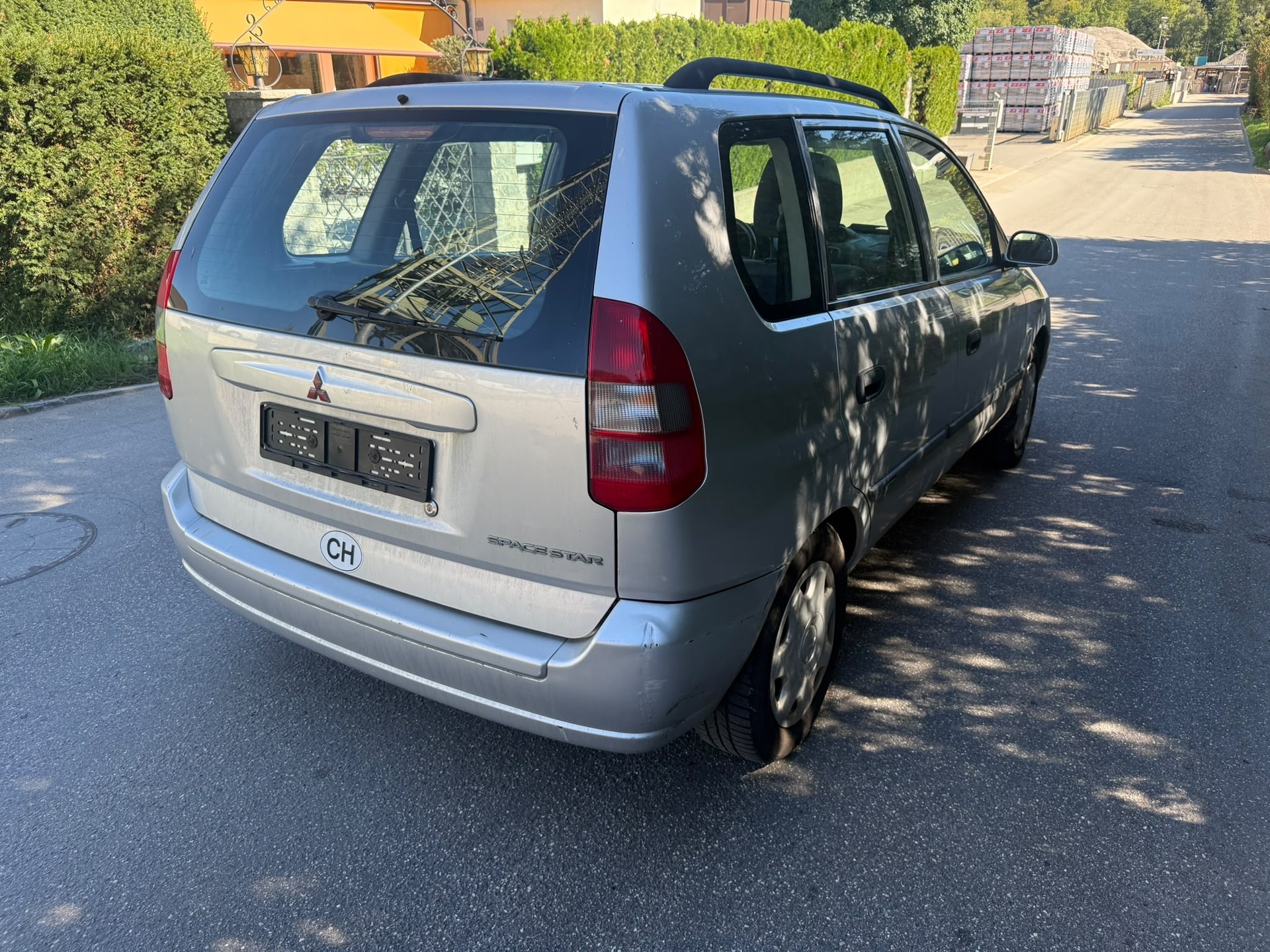 MITSUBISHI Space Star 1.3 16V Elegance-image-1