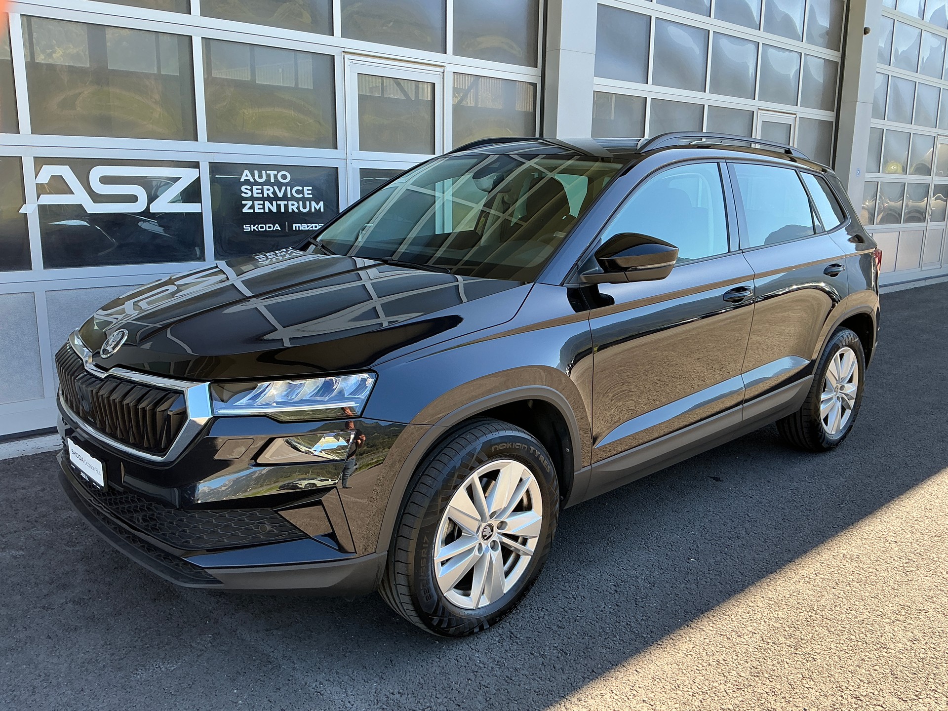 SKODA Karoq 2.0 TDI Selection 4x4 DSG-image-0