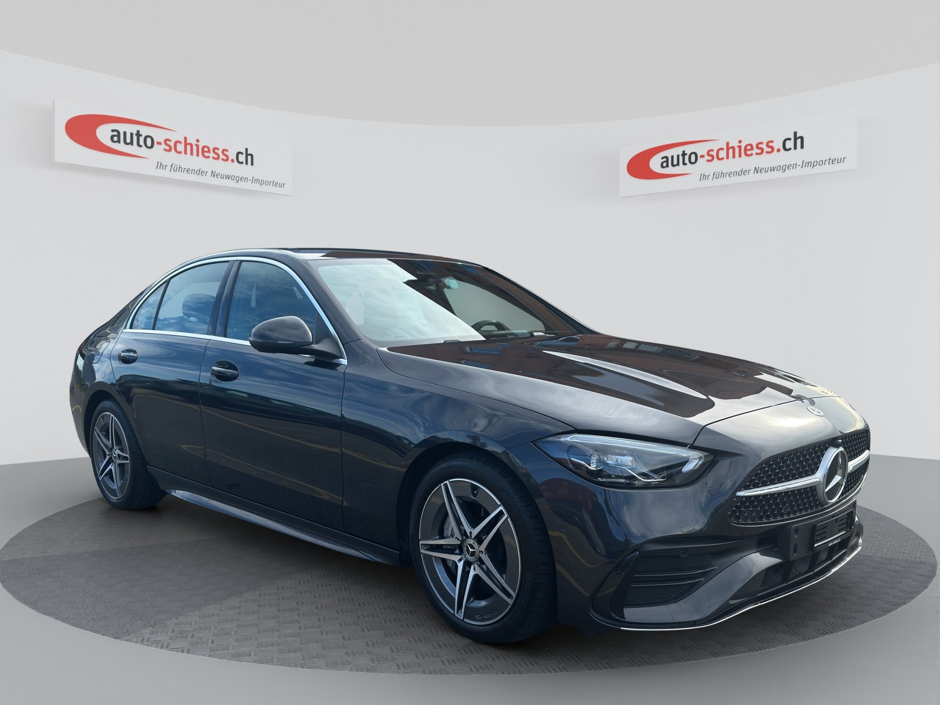 MERCEDES-BENZ C 300 d AMG Line-image-0