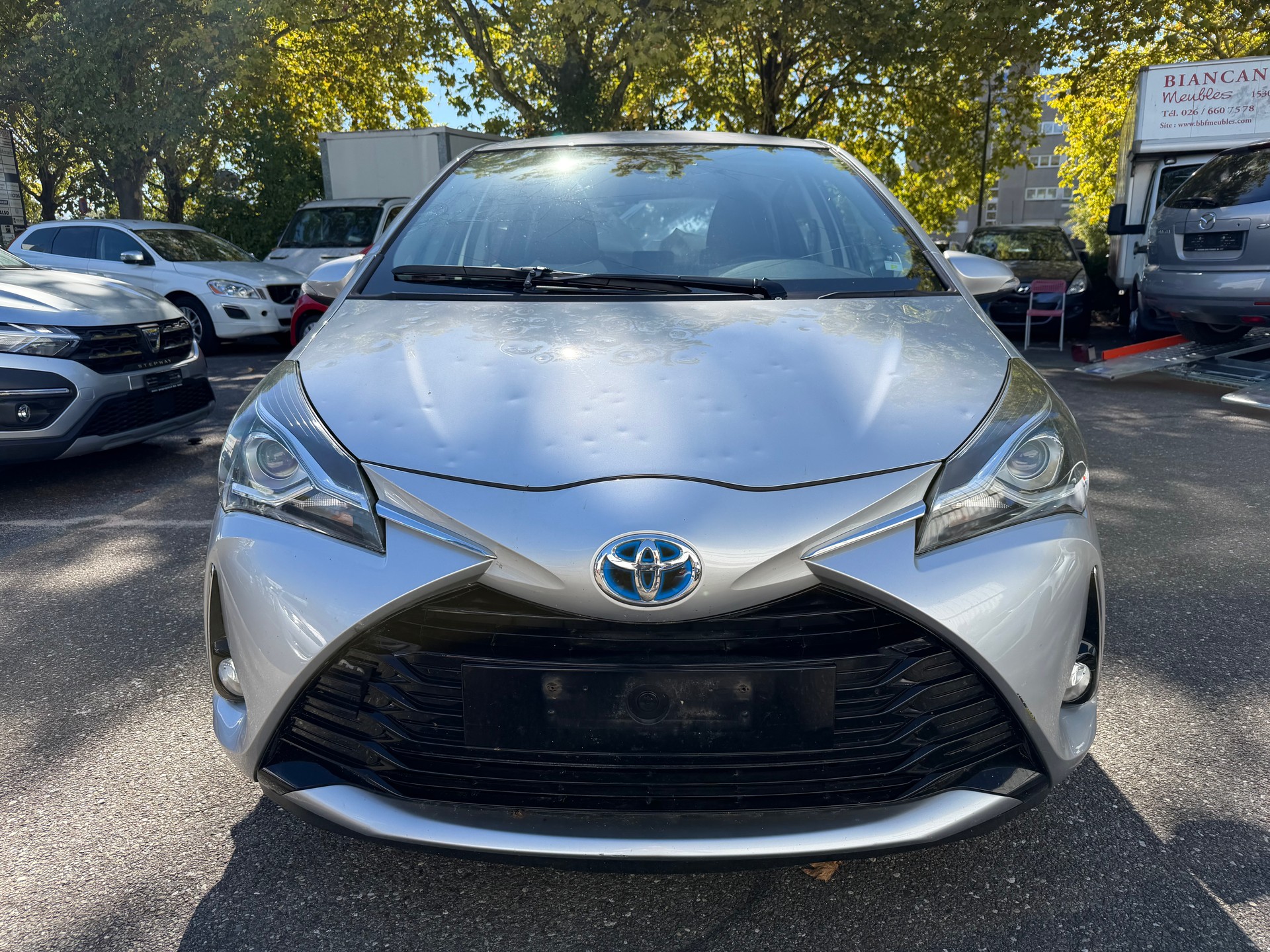 TOYOTA Yaris 1.5 VVT-i Hybrid Comfort e-CVT-image-1