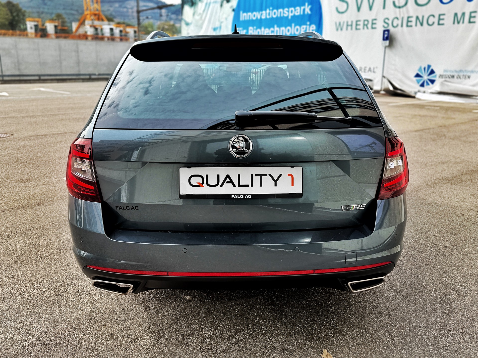 SKODA Octavia Combi 2.0 TDI RS 4x4 DSG-image-3