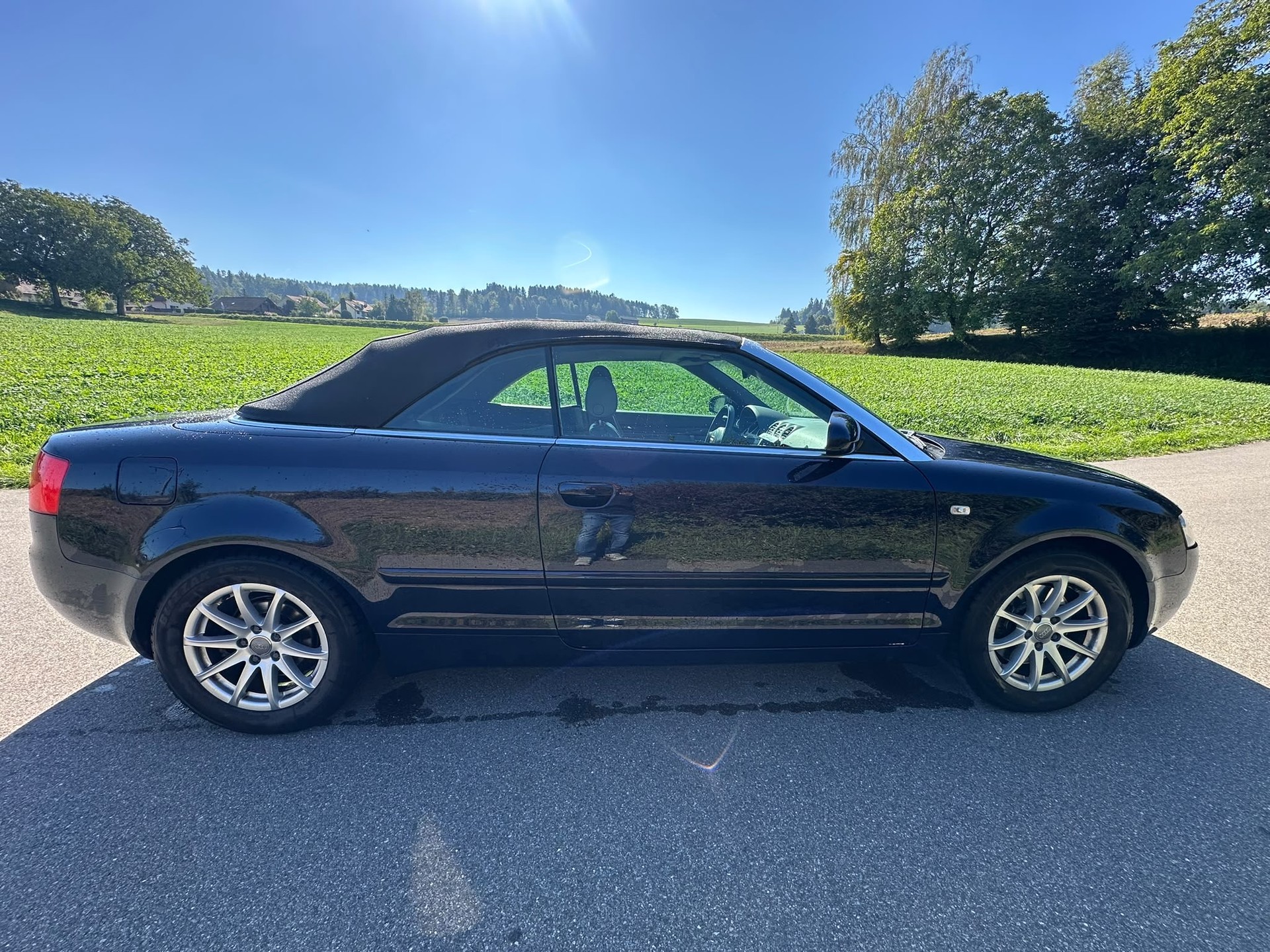 AUDI A4 Cabriolet 2.4 V6-image-6