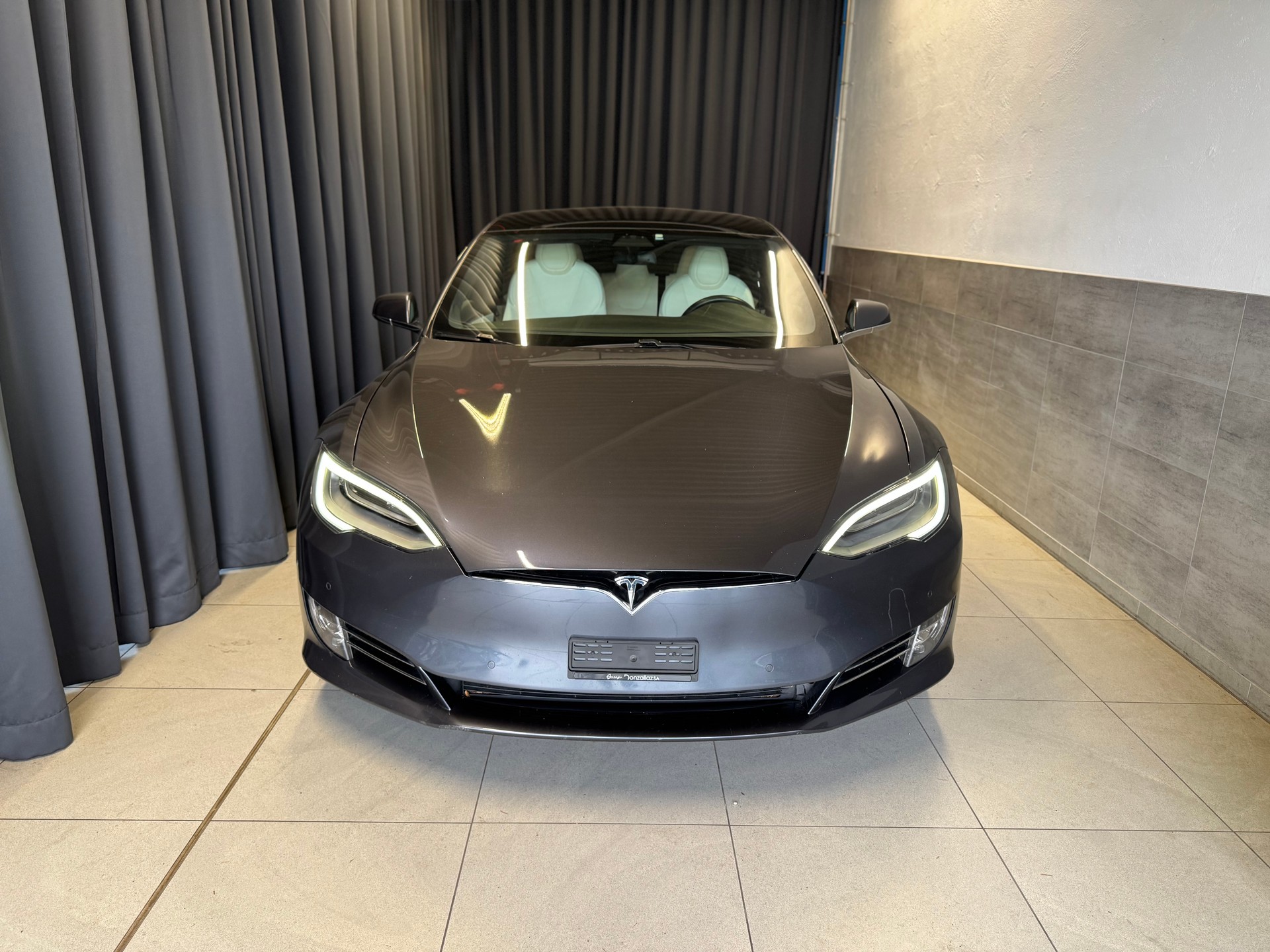 TESLA Model S Ludicrous Performance(M)(50)-image-1