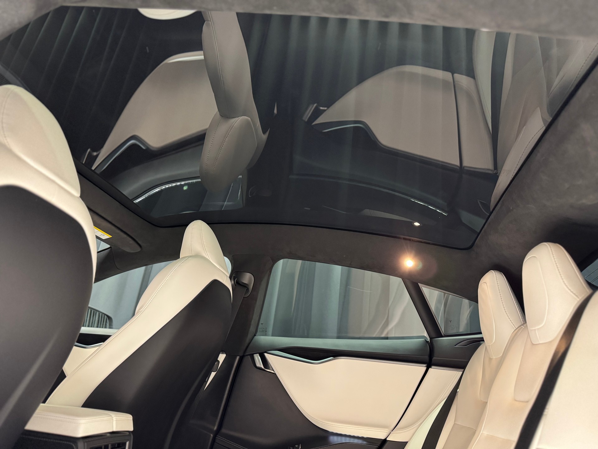 TESLA Model S Ludicrous Performance(M)(50)-image-9