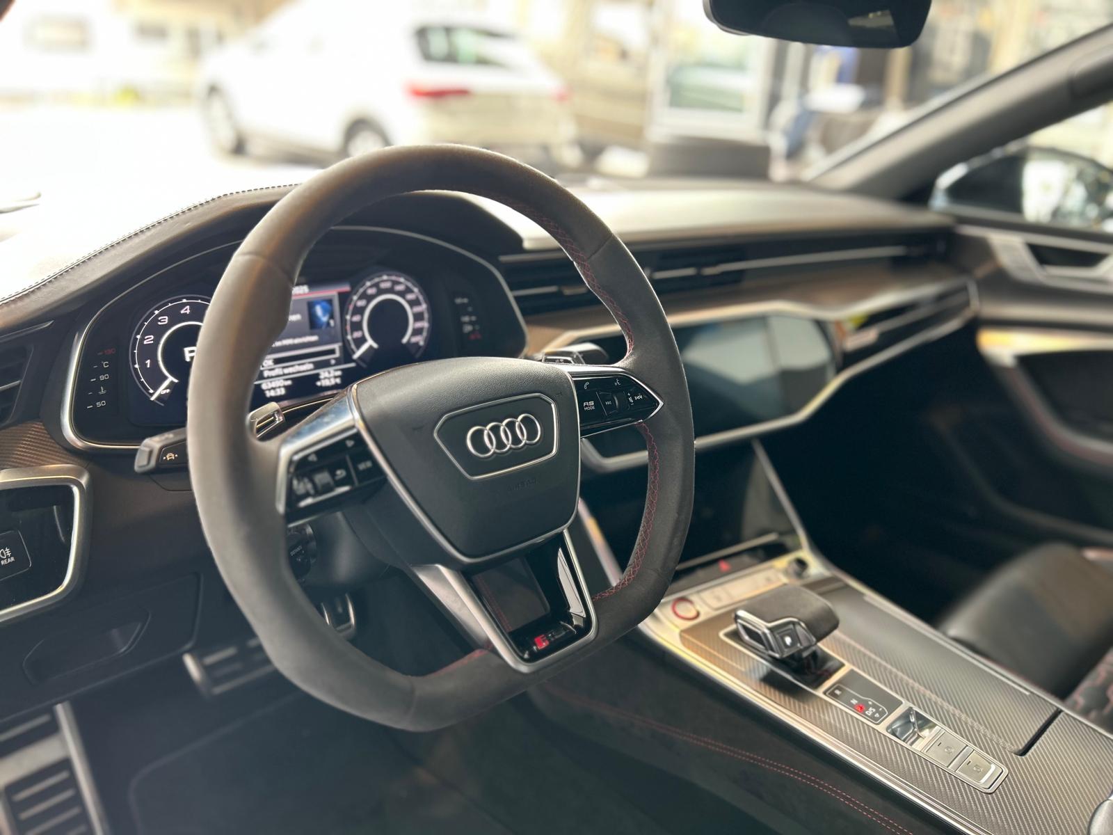 AUDI RS7 4.0 V8 TFSI quattro T-Tronic-image-10
