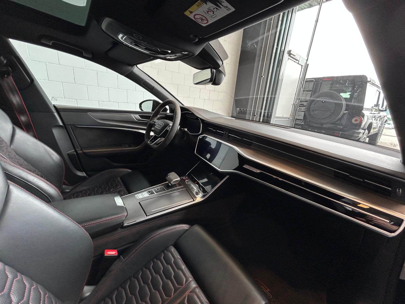 AUDI RS7 4.0 V8 TFSI quattro T-Tronic-image-11