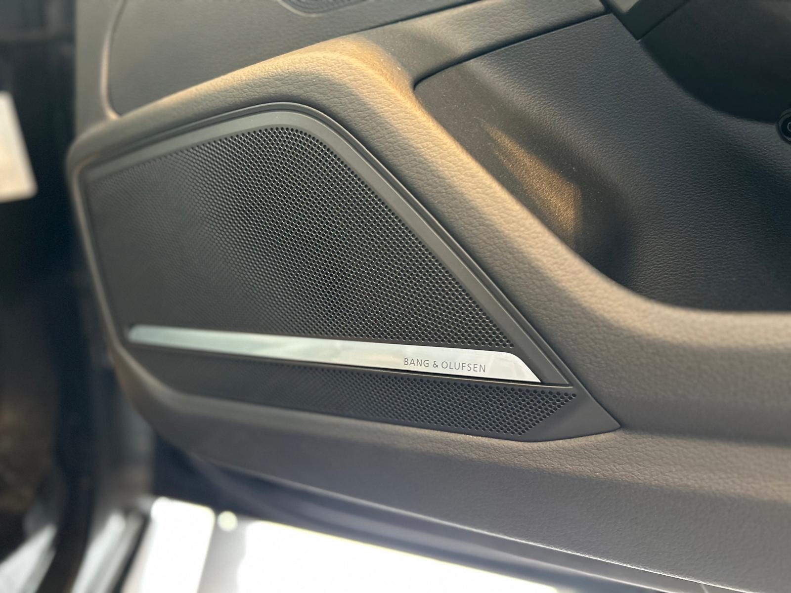 AUDI RS7 4.0 V8 TFSI quattro T-Tronic-image-17