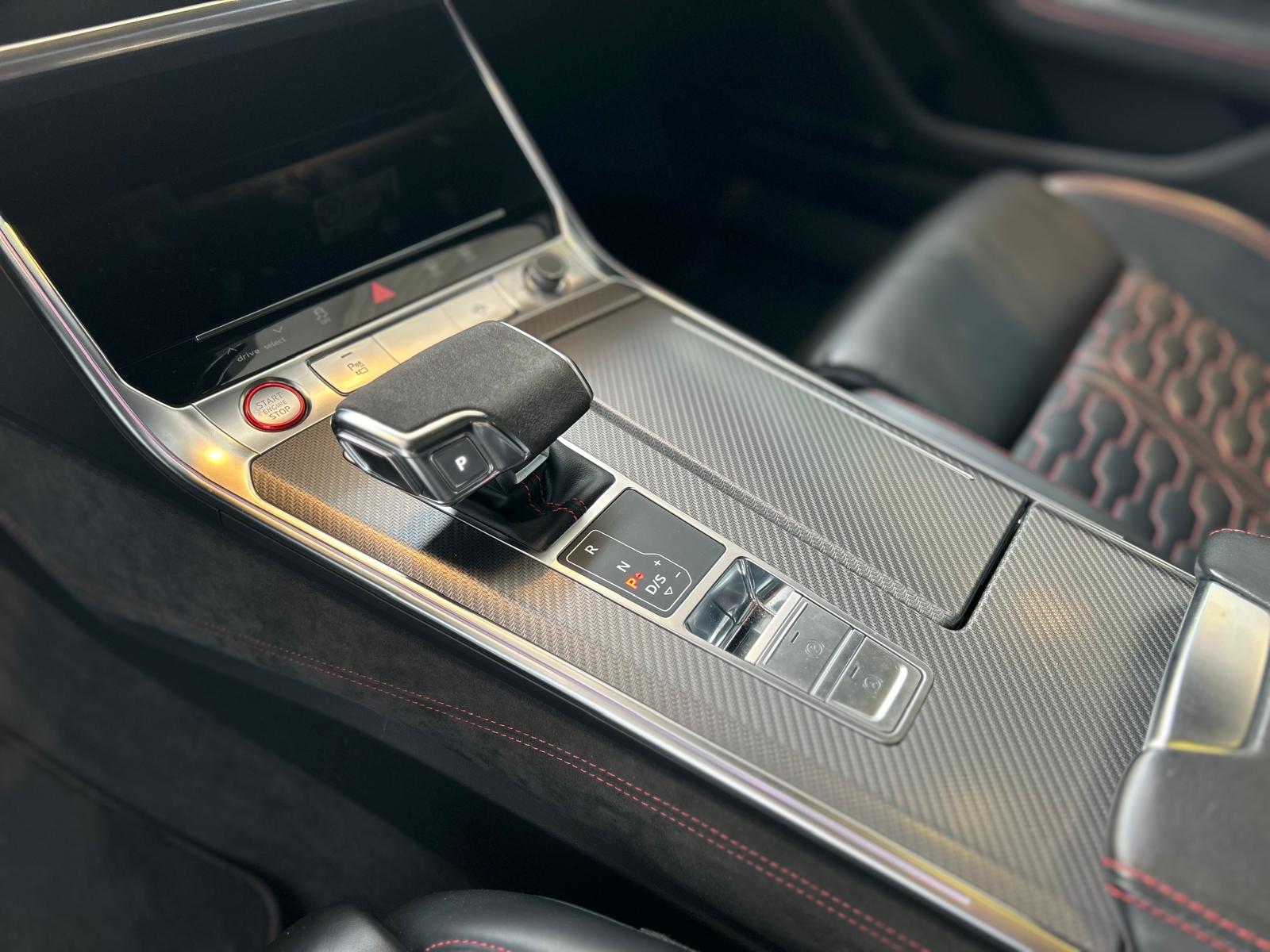 AUDI RS7 4.0 V8 TFSI quattro T-Tronic-image-16