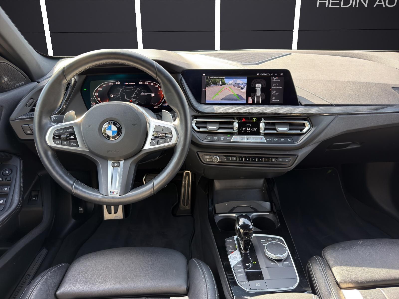BMW 1er Reihe F40 M135i xDrive-image-11
