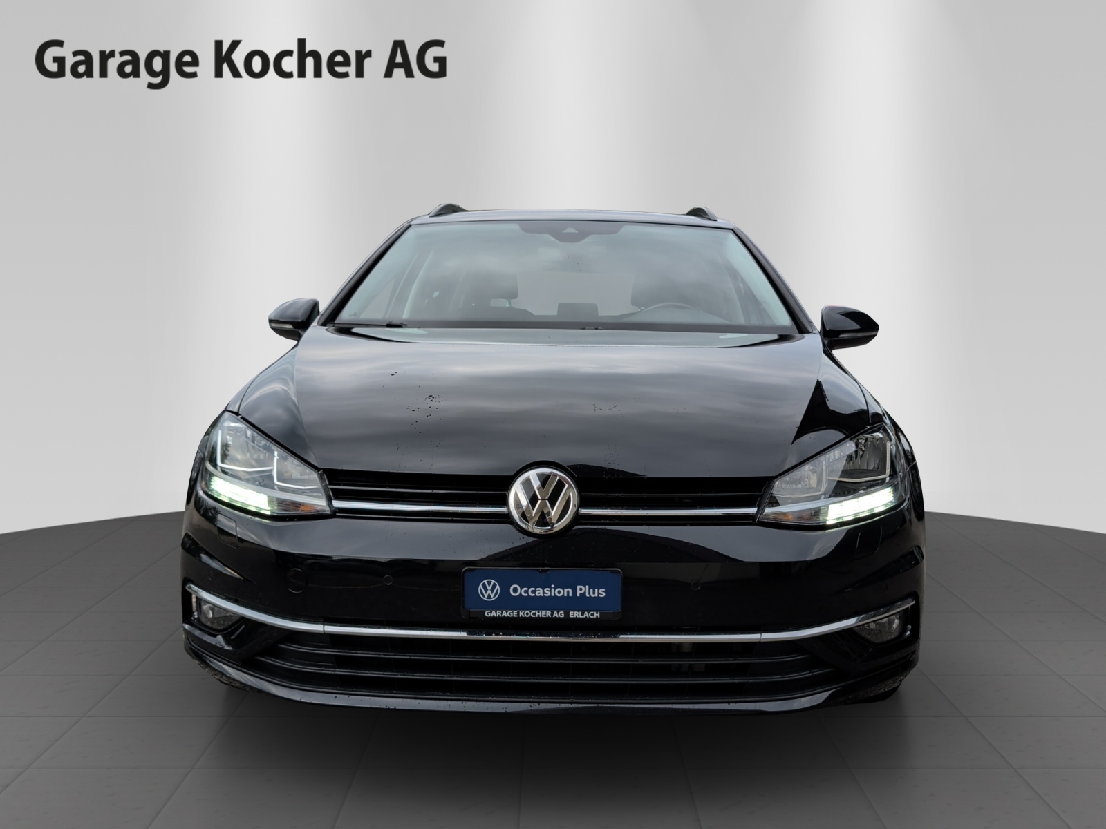 VW Golf Variant 2.0 TDI Comfortline 4Motion-image-1