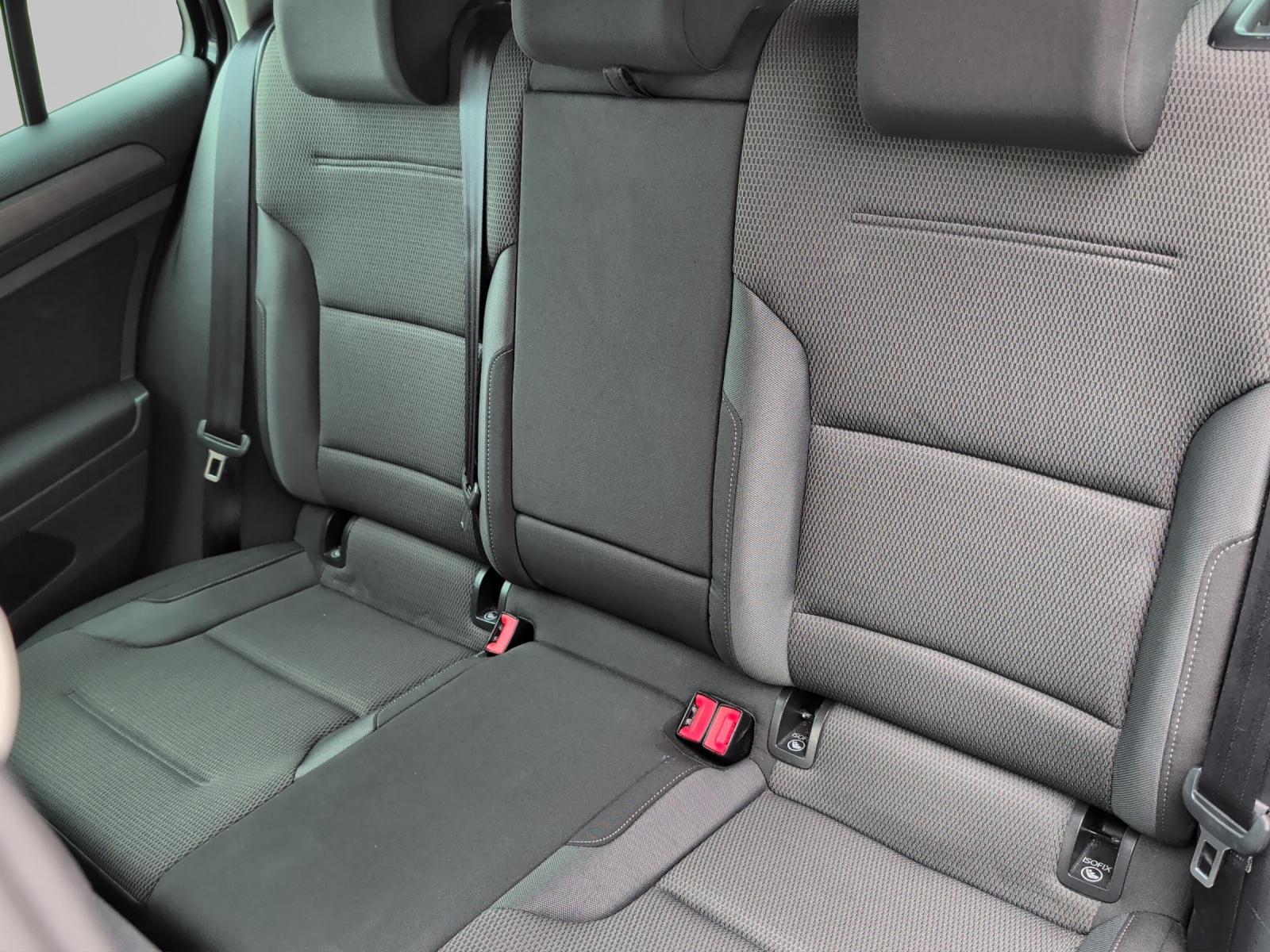 VW Golf Variant 2.0 TDI Comfortline 4Motion-image-10
