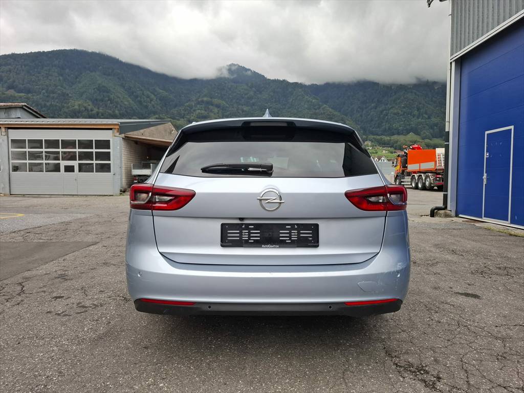 OPEL Insignia 2.0 CDTI Sports Tourer Excellence Automatic-image-3