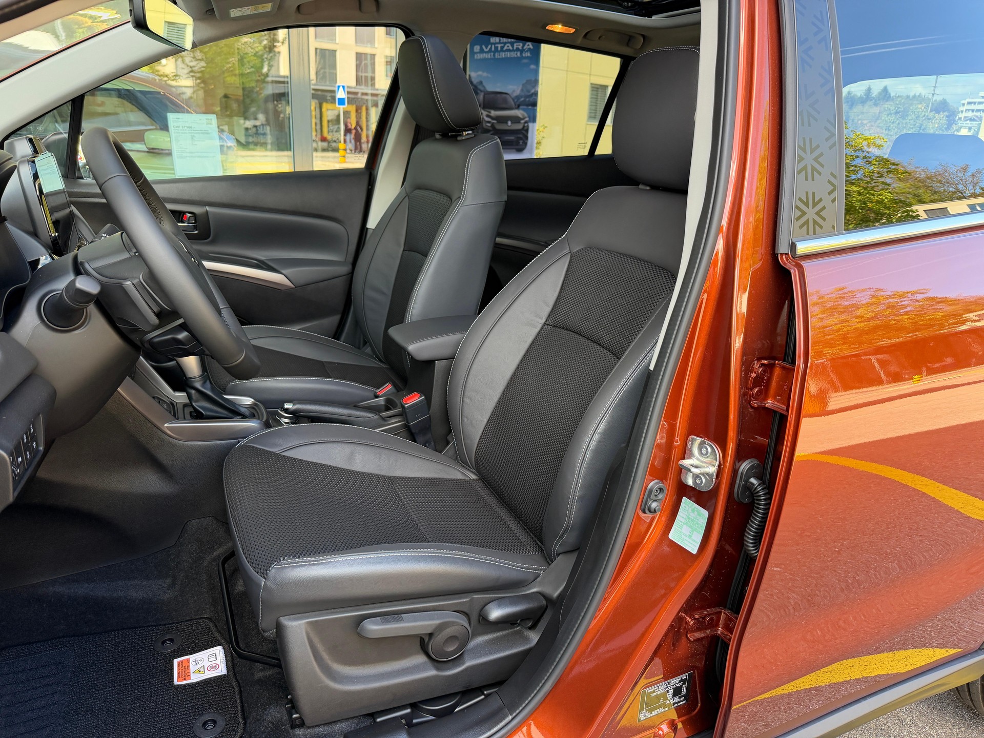 SUZUKI S-Cross 1.4 T Piz Sulai Top Hybrid 4x4-image-7