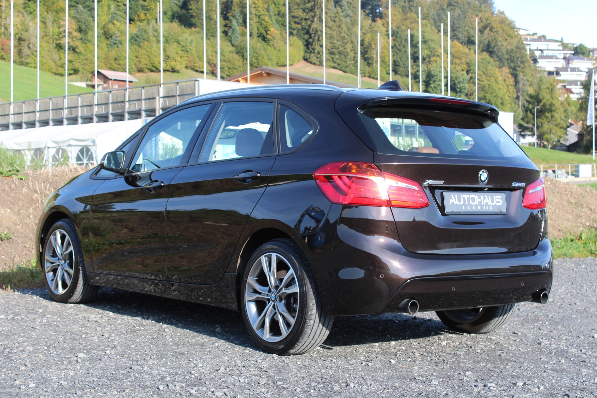 BMW 225i xDrive Active Tourer Sport Line Steptronic-image-6