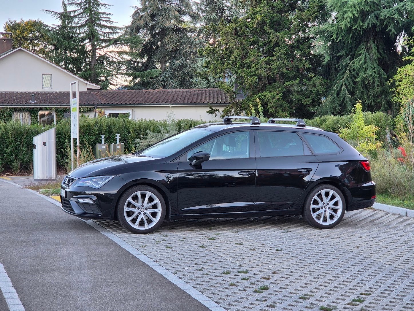 SEAT 1.5 TSI ACT FR-image-1