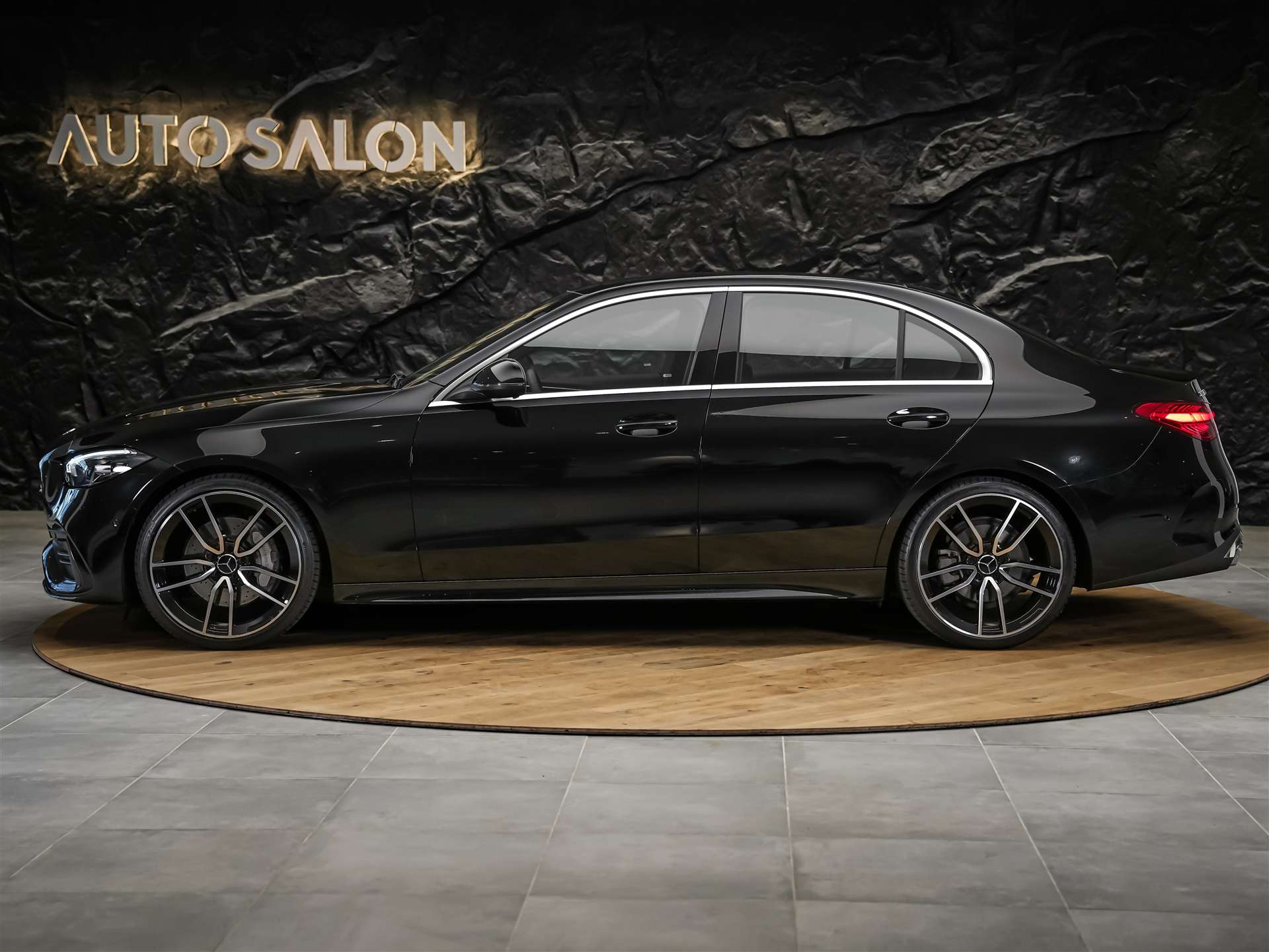 MERCEDES-BENZ C 300 Limo AMG Advance *Werksgarantie*20" Felgen*-image-2