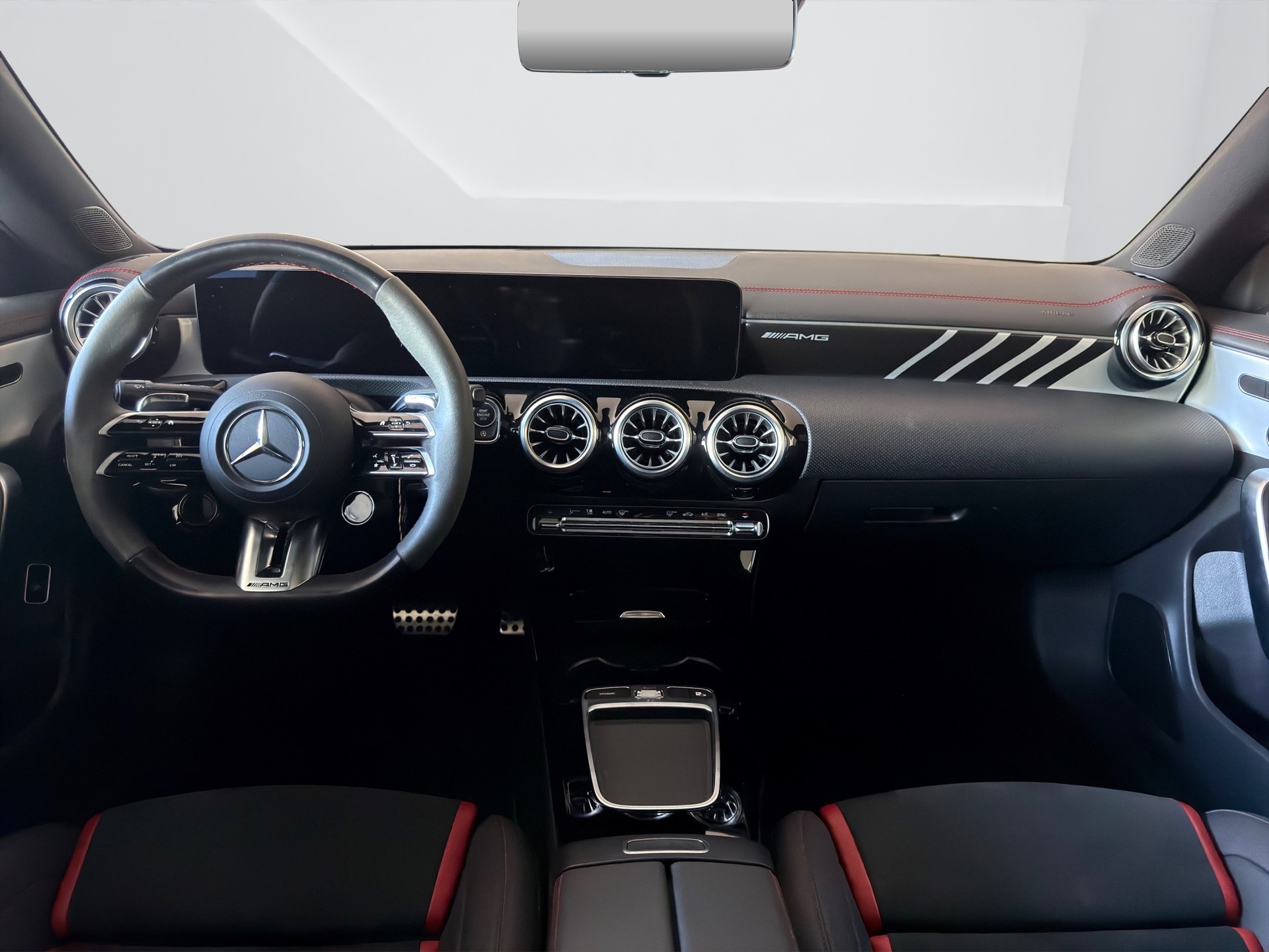 MERCEDES-BENZ CLA 35 AMG 4Matic 8G-DCT-image-12