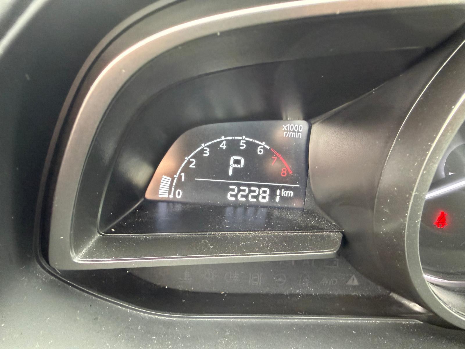 MAZDA 2 1.5 90 Center-Line-image-10