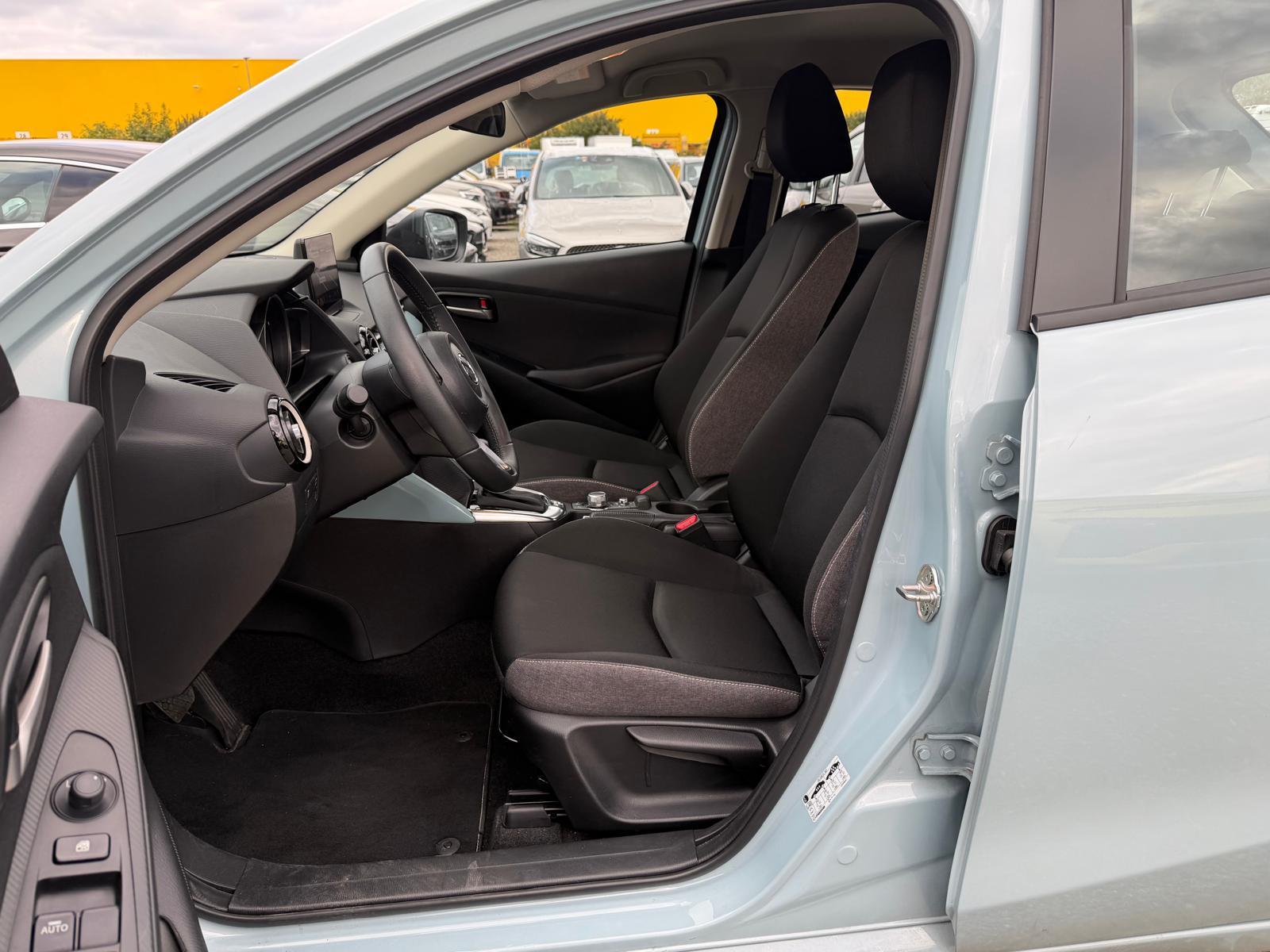 MAZDA 2 1.5 90 Center-Line-image-7