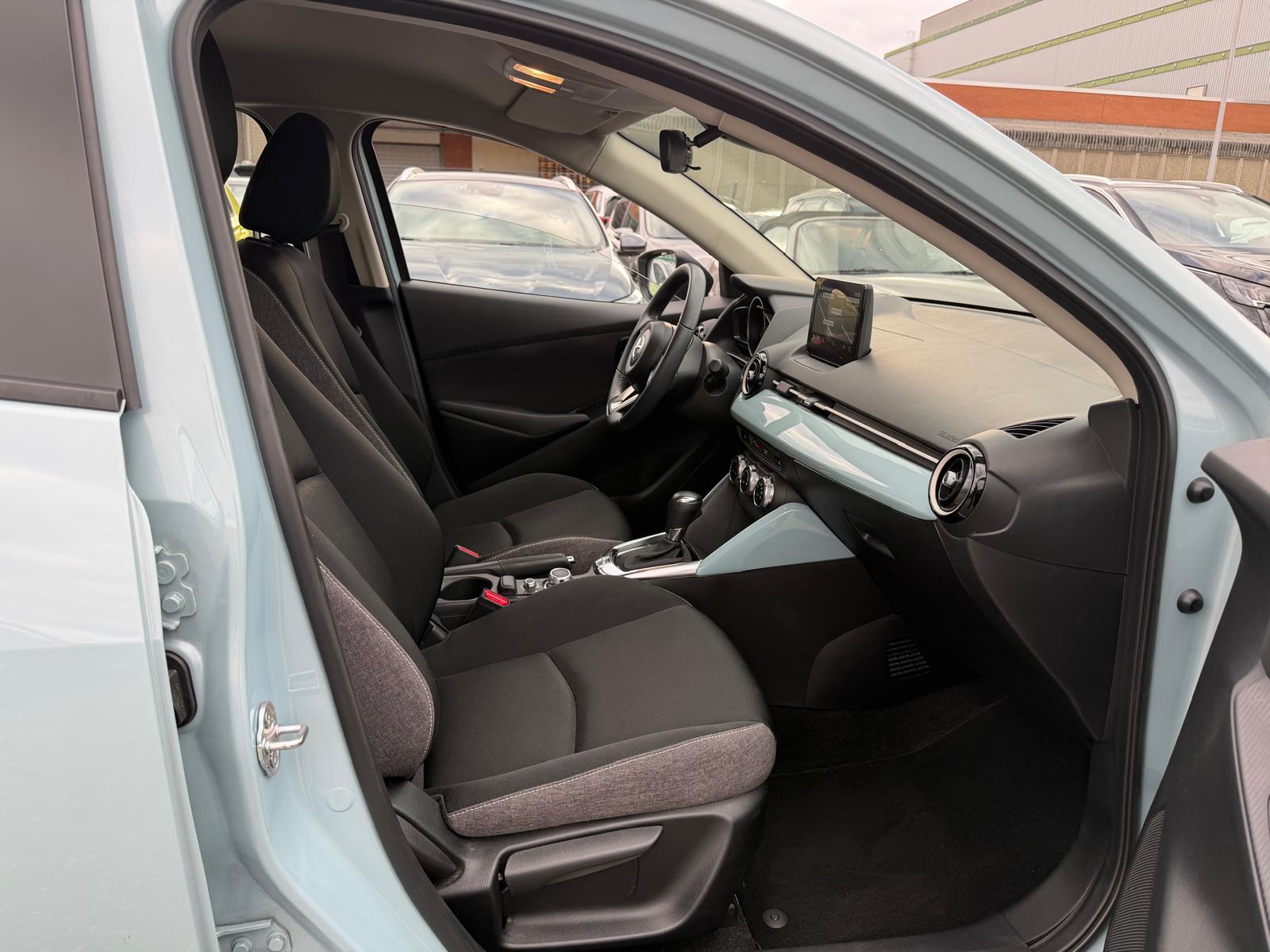 MAZDA 2 1.5 90 Center-Line-image-8