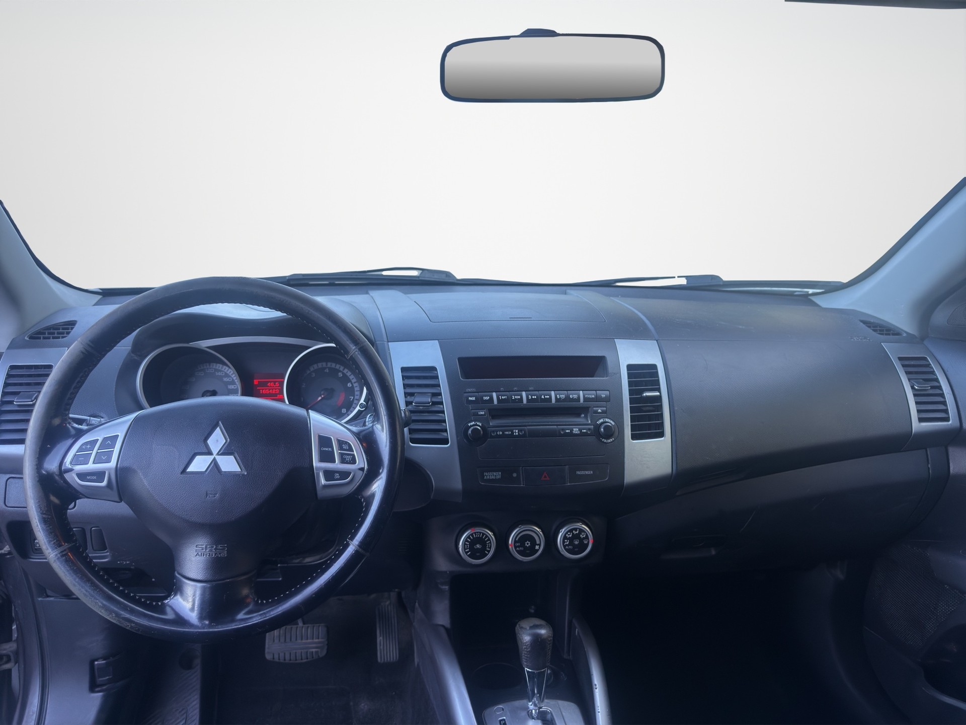 MITSUBISHI Outlander 2.4 Invite 4WD CVT-image-10
