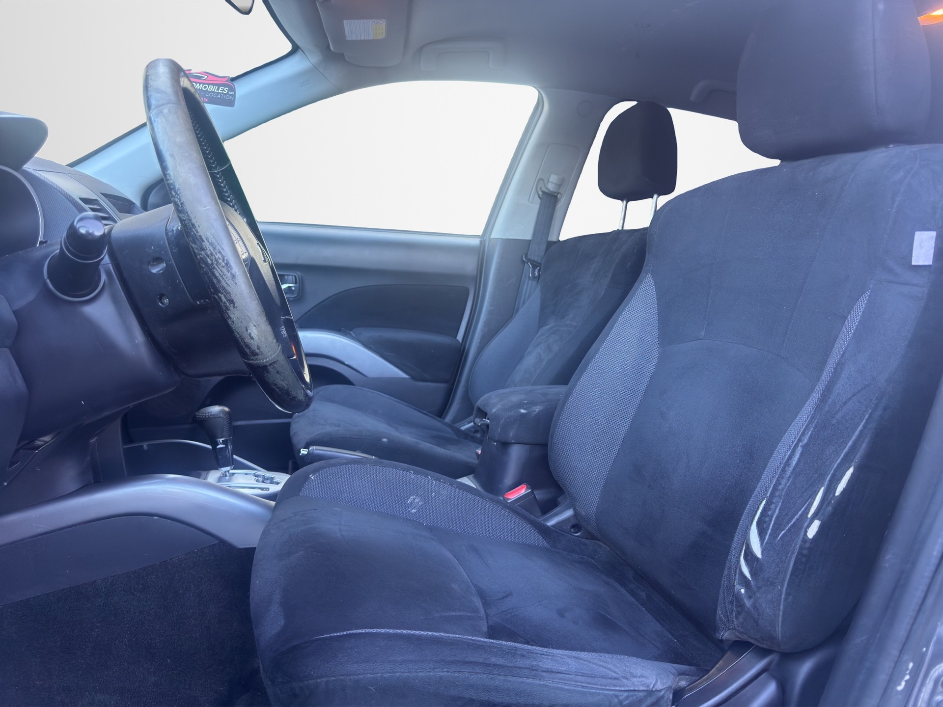 MITSUBISHI Outlander 2.4 Invite 4WD CVT-image-7