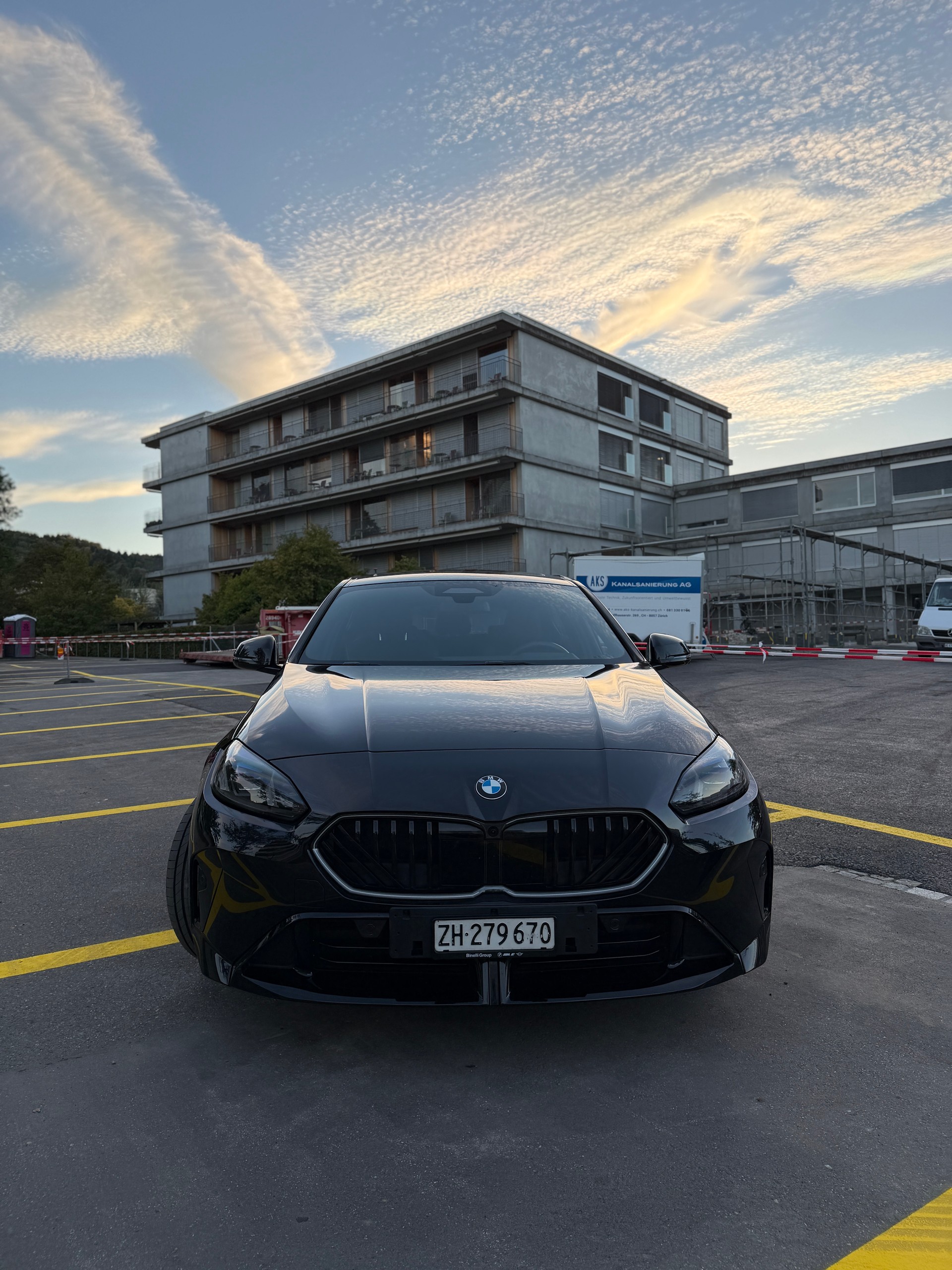 BMW 123 xDrive-image-4