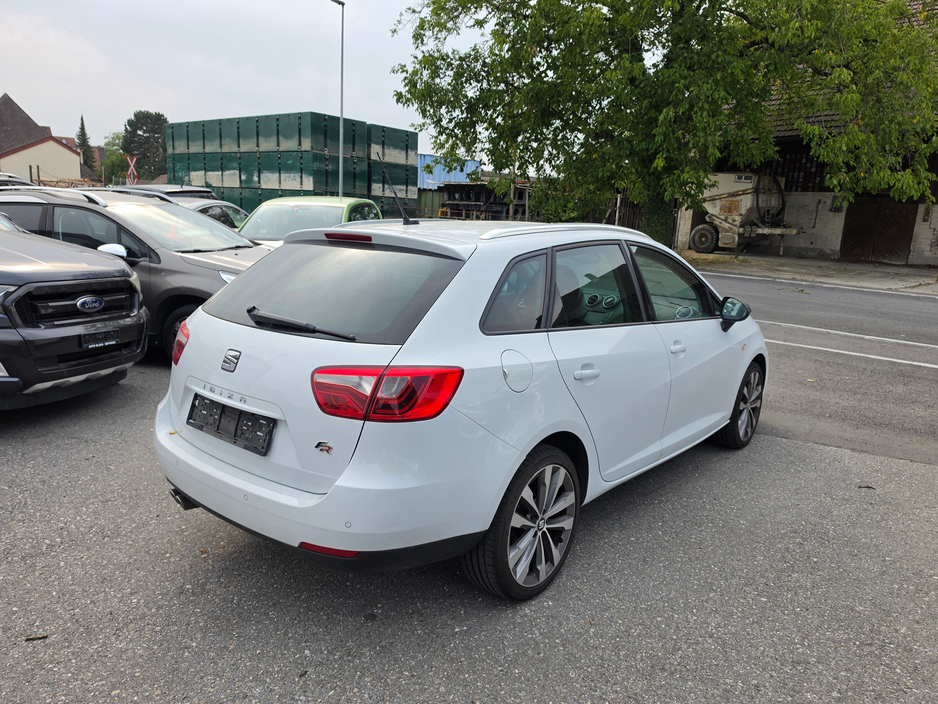 SEAT Ibiza ST 1.4 TDI FR Line-image-4