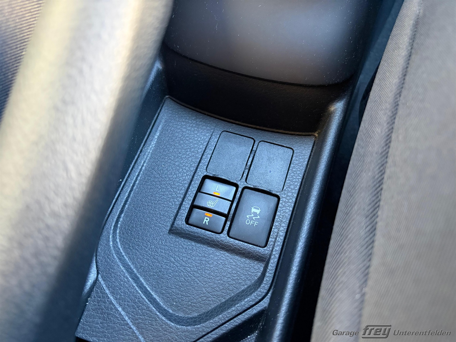 TOYOTA Yaris 1.5 Trend-image-12