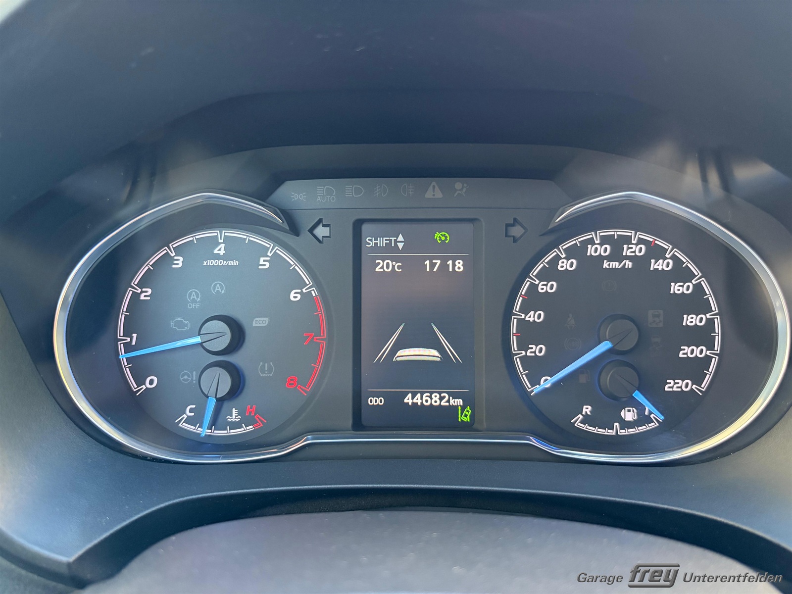 TOYOTA Yaris 1.5 Trend-image-9