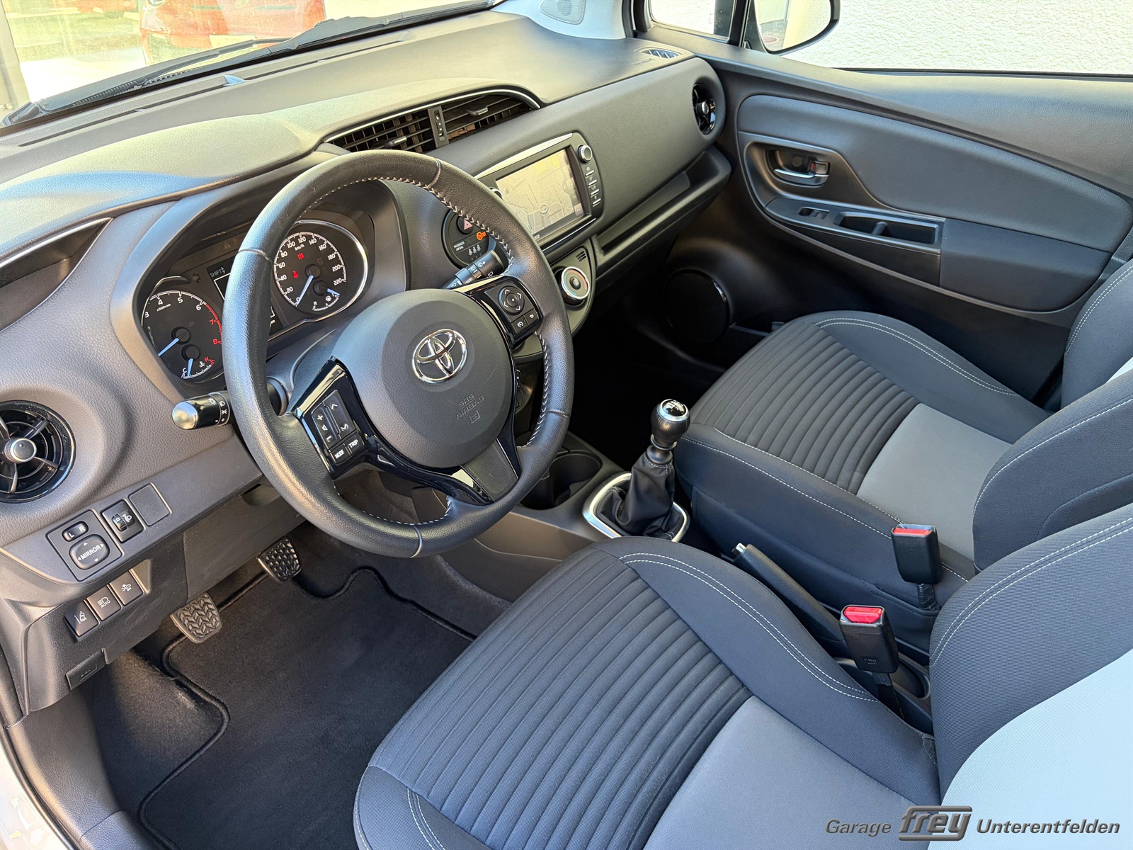 TOYOTA Yaris 1.5 Trend-image-6