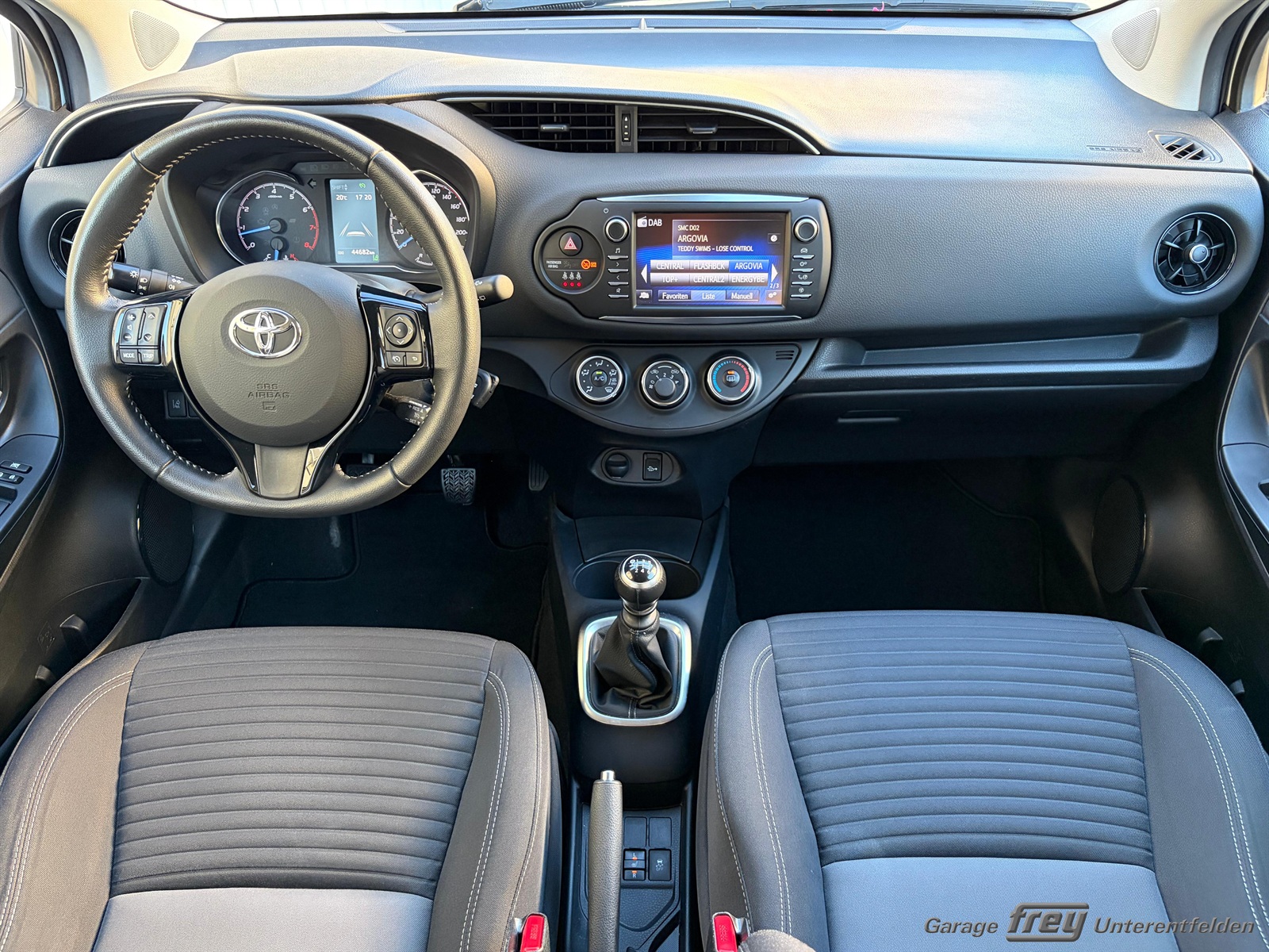 TOYOTA Yaris 1.5 Trend-image-7
