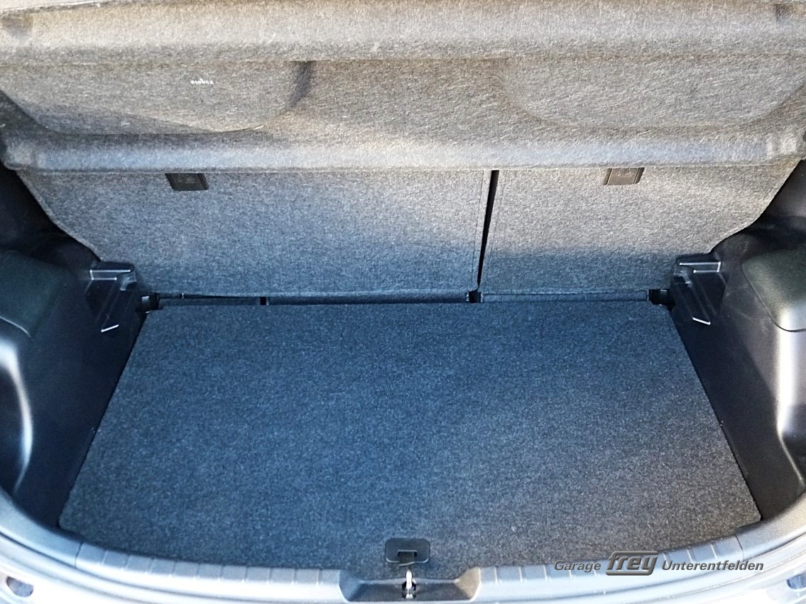 TOYOTA Yaris 1.5 Trend-image-15