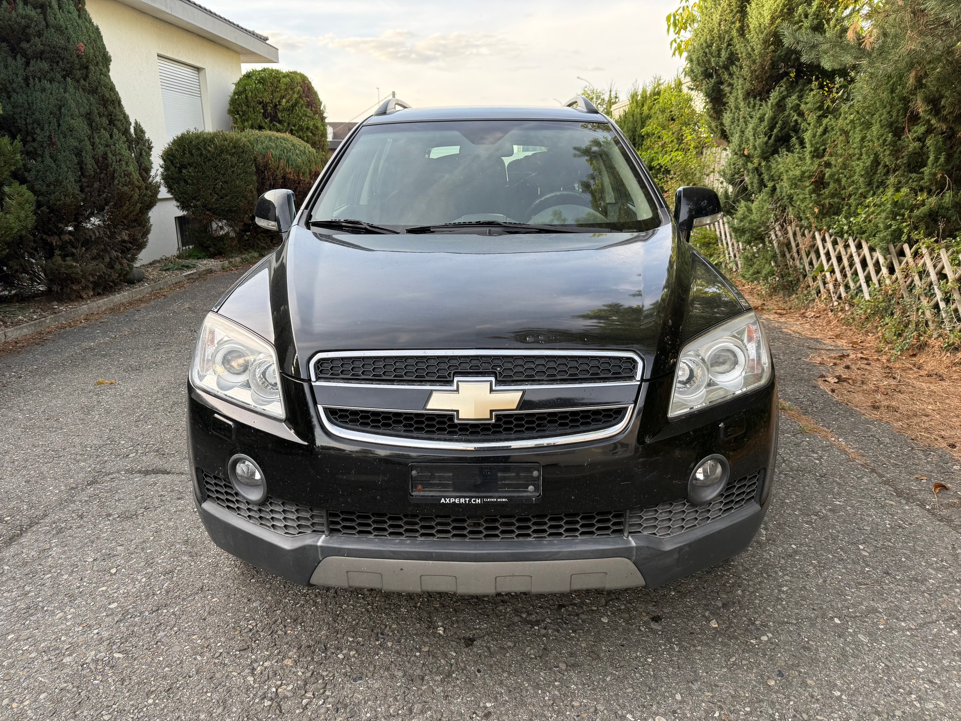 CHEVROLET Captiva 3.2 V6 LT Executive 4WD Automatic-image-1