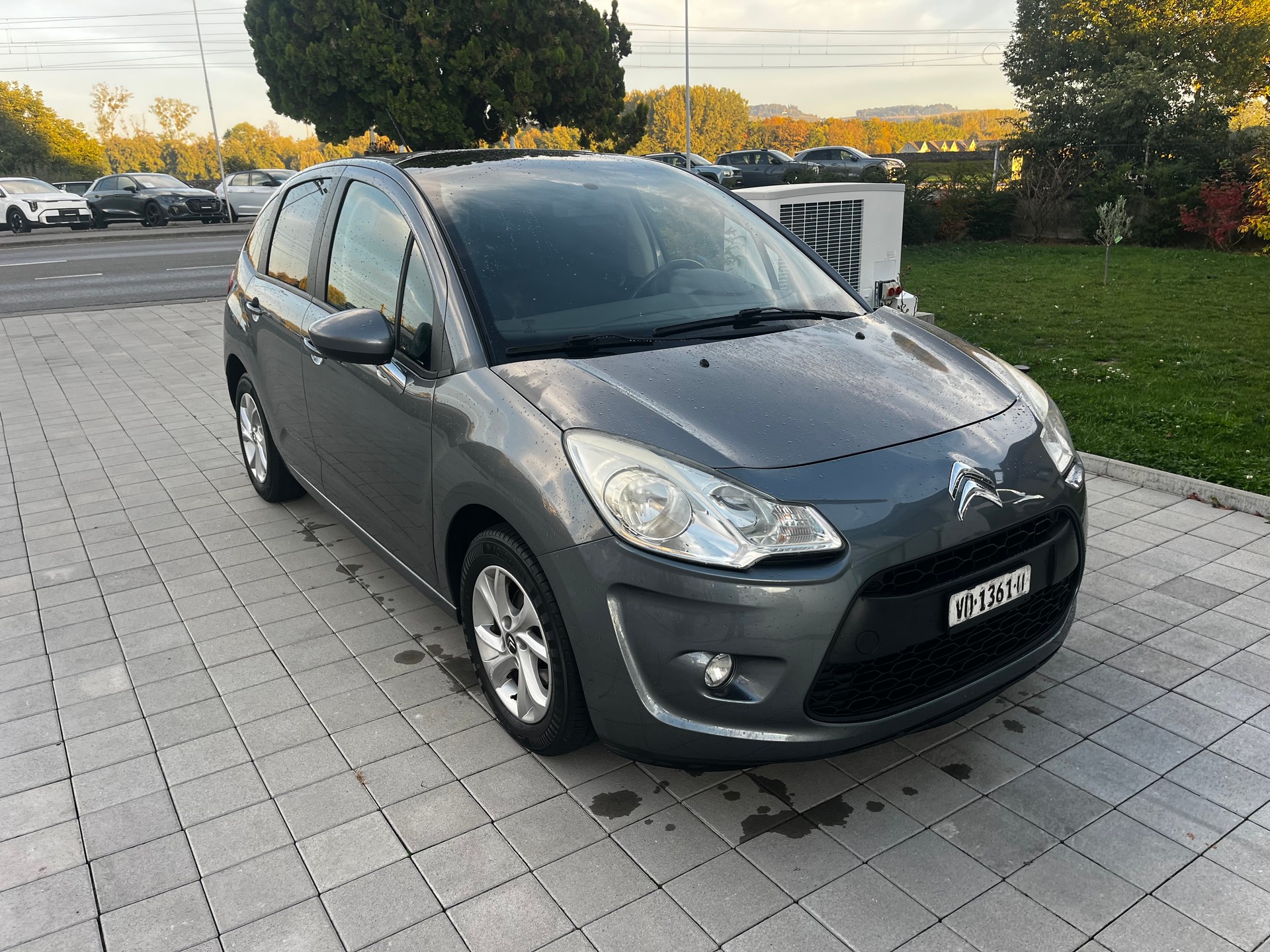 CITROEN C3 1.4i 16V Chic-image-0